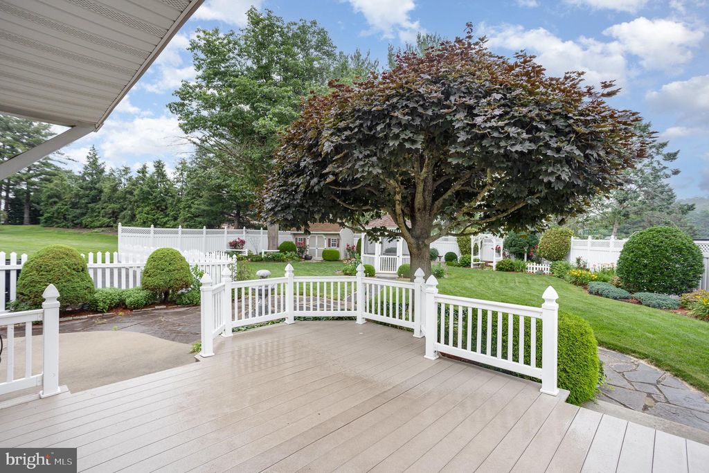 Photo of 247 Miller Road, AKRON, PA 17501 (MLS # PALA2071646)