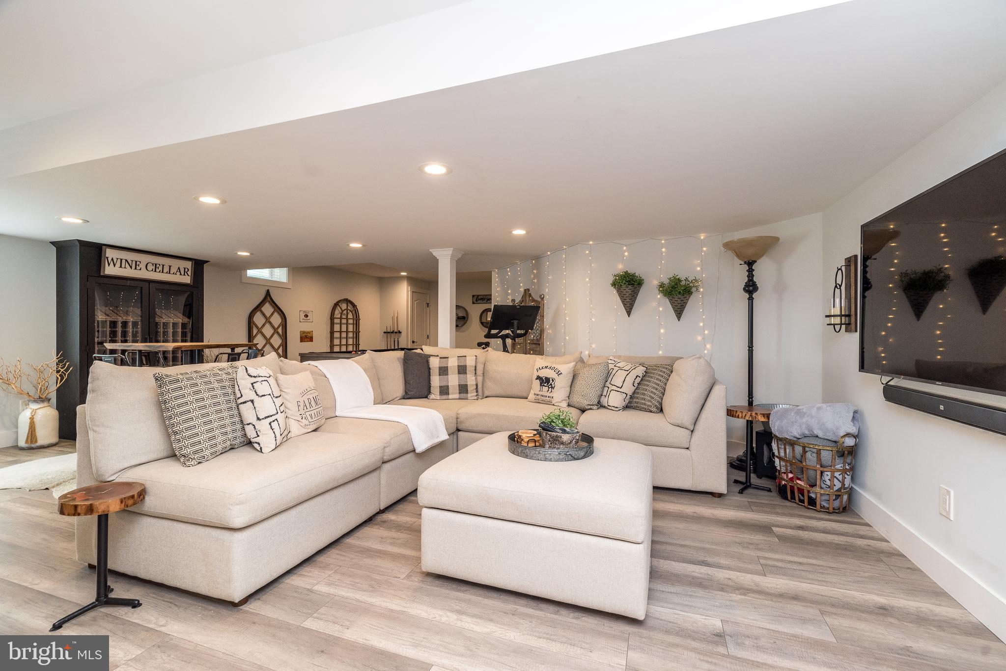 COVENTRY MEADOWS - Residential