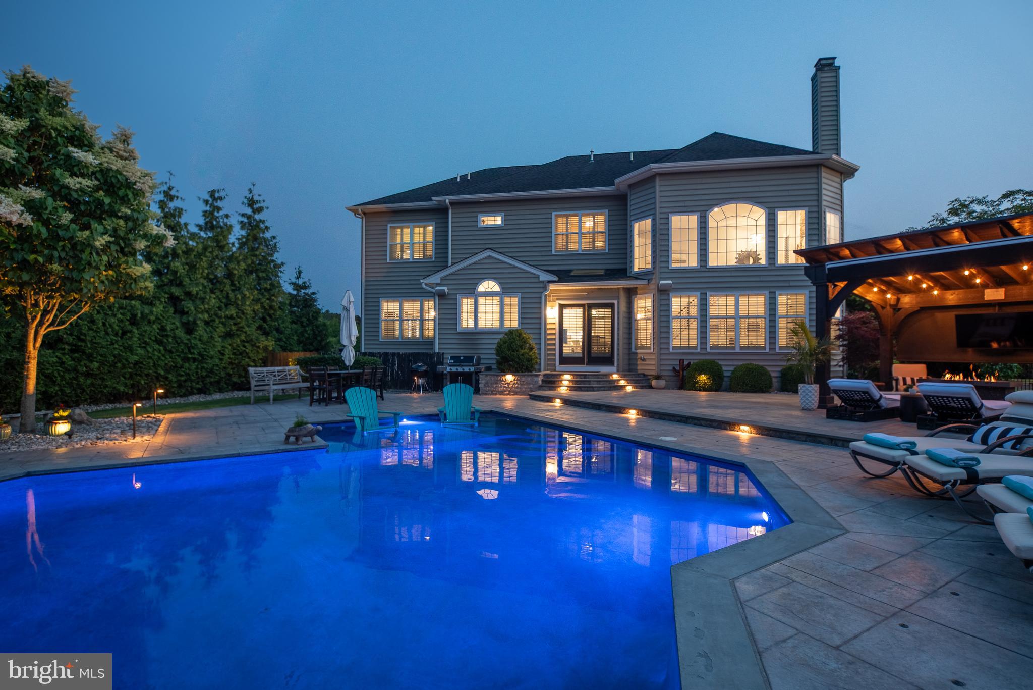 COVENTRY MEADOWS - Residential