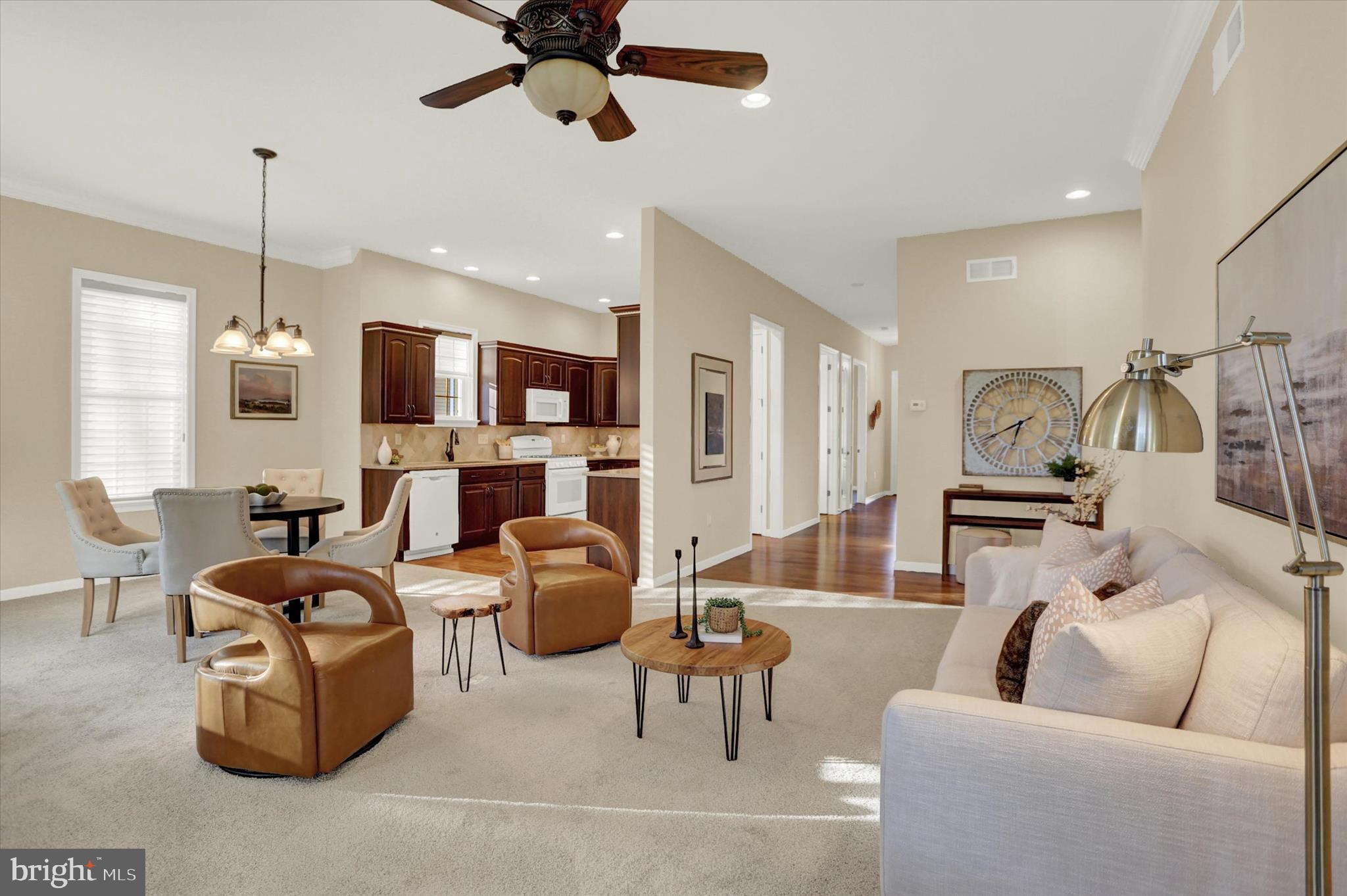 CARMELLA - Residential