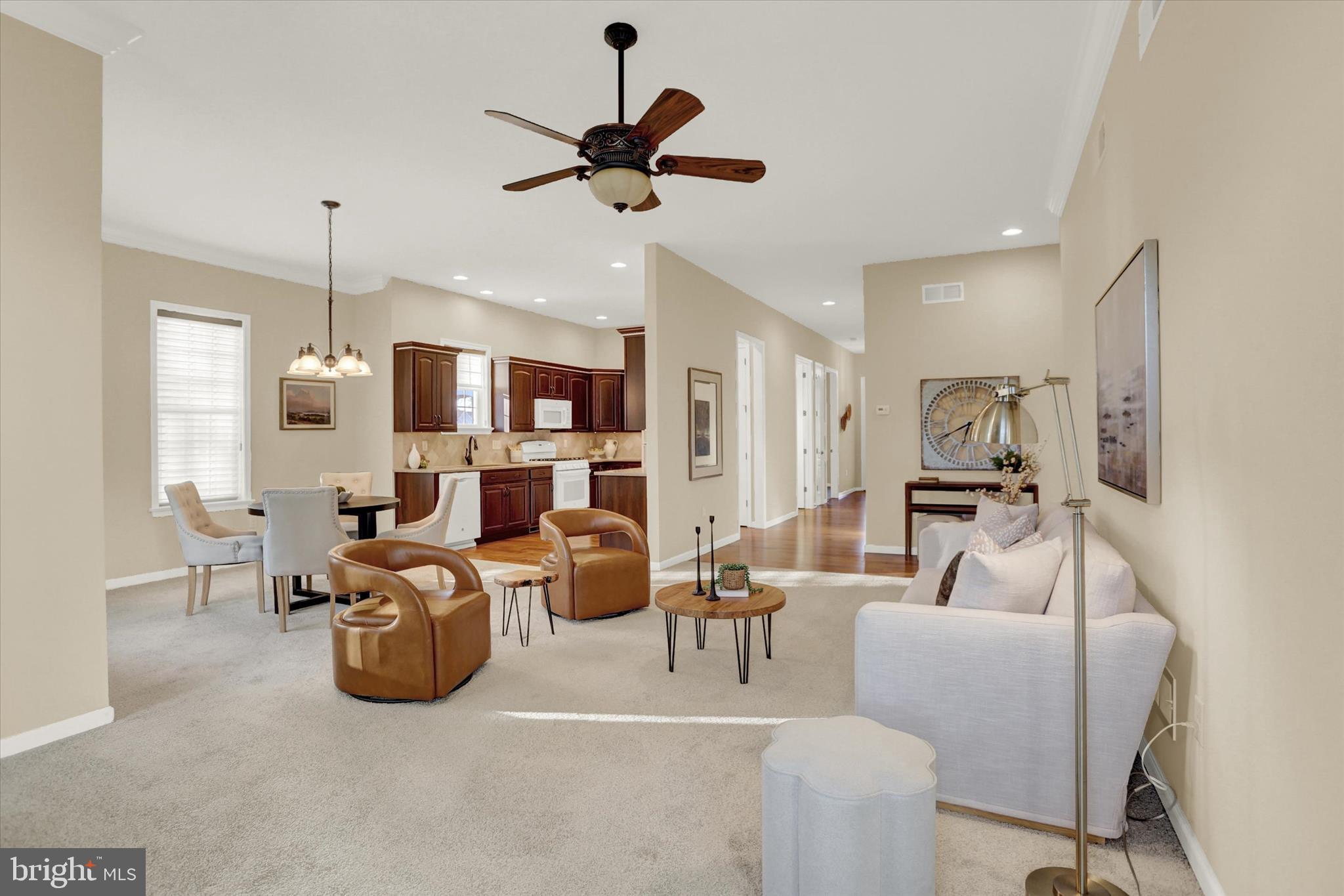 CARMELLA - Residential