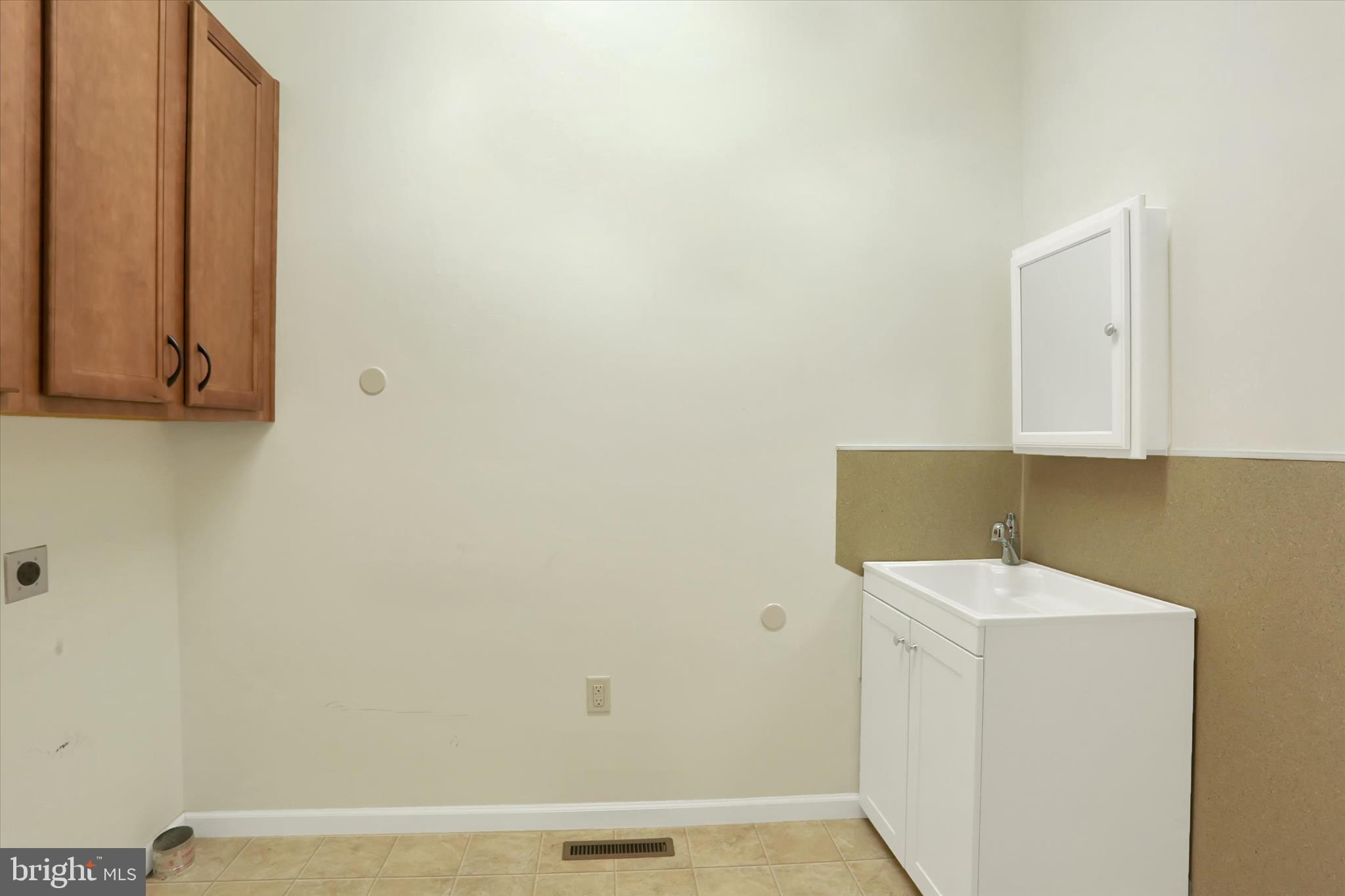 CARMELLA - Residential