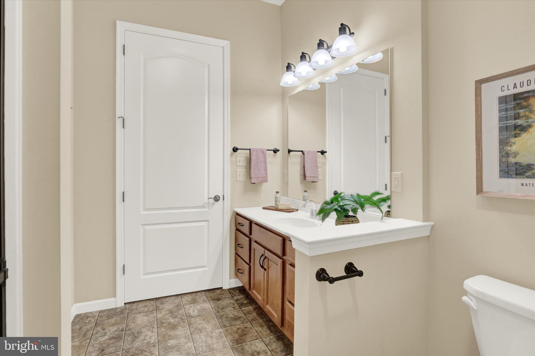 CARMELLA - Residential