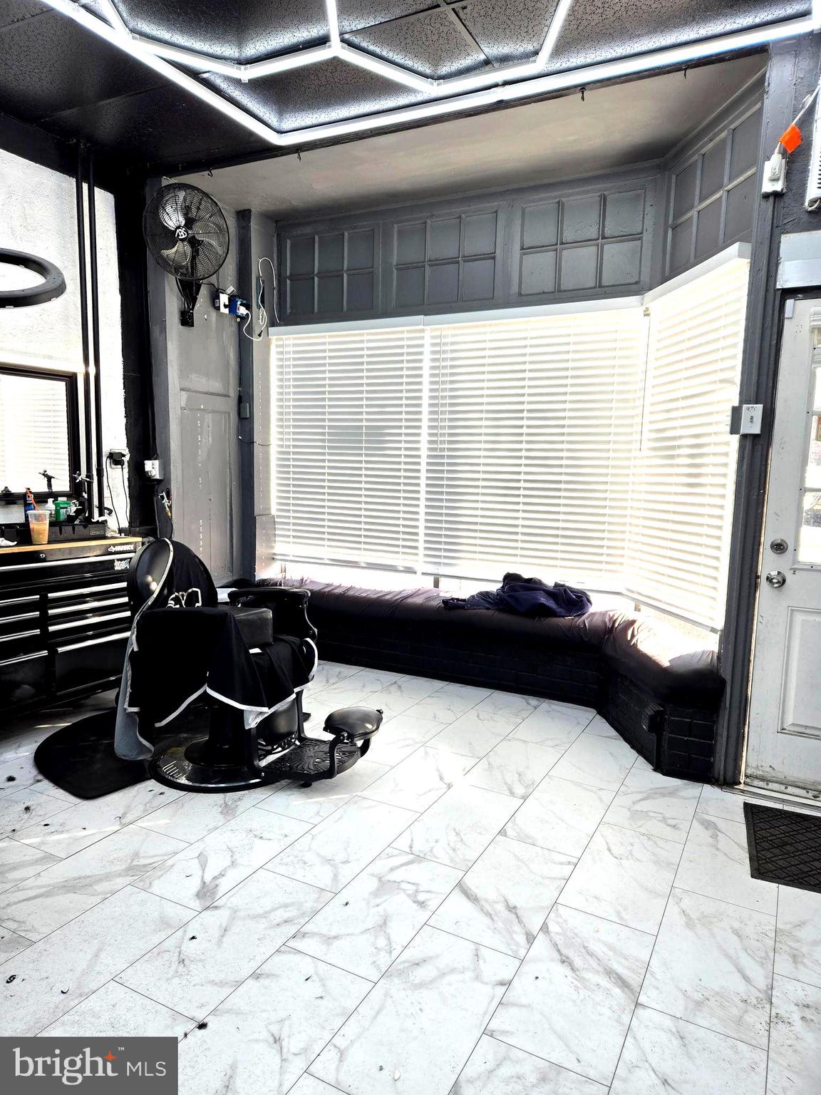 7926 FRANKFORD AVENUE