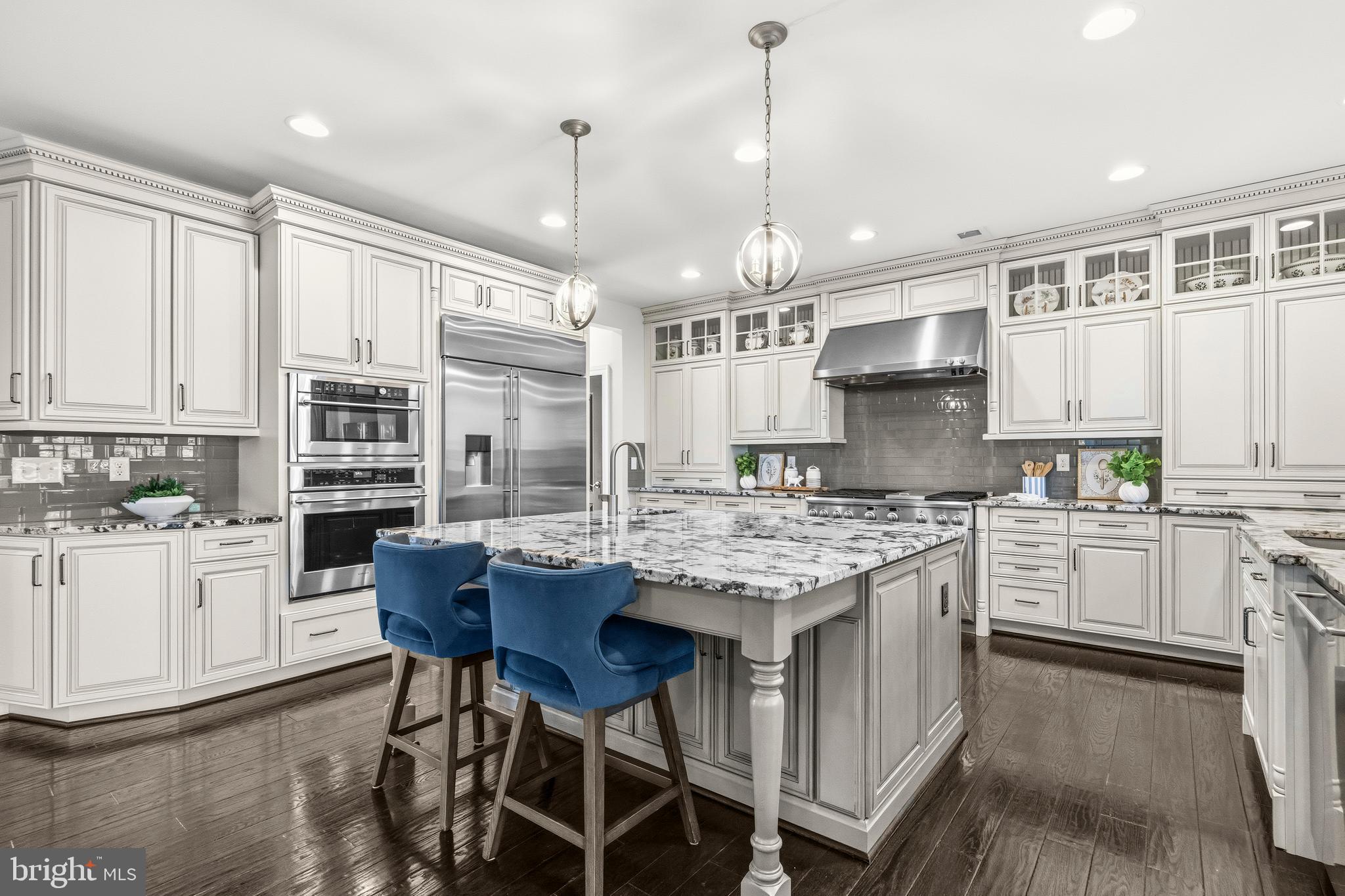 HUNTERS POND - Residential