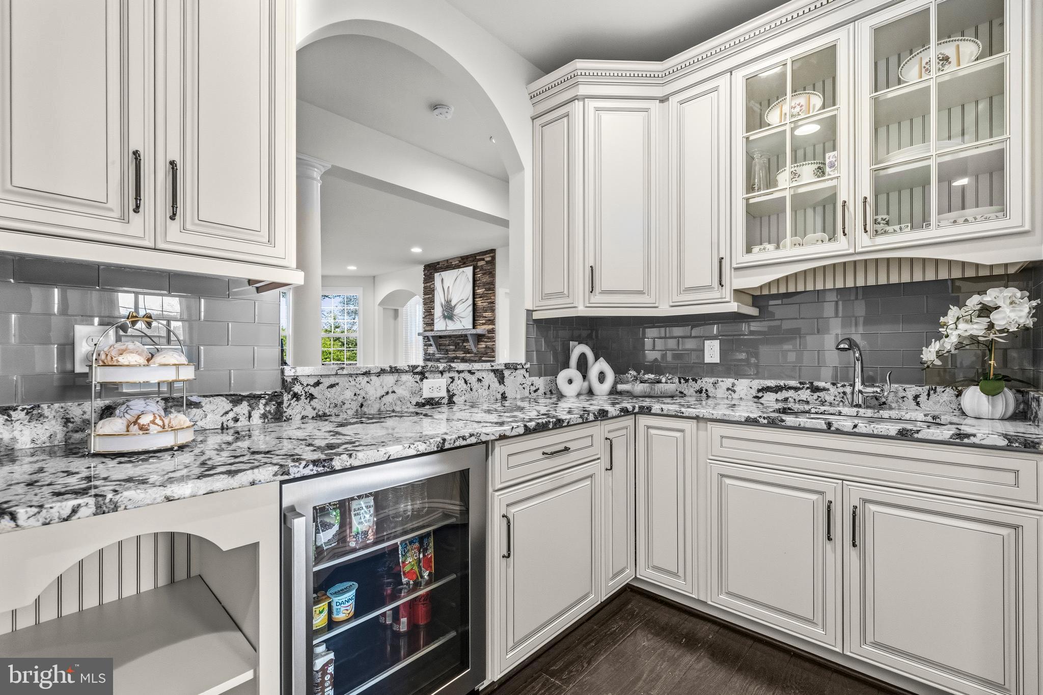 HUNTERS POND - Residential