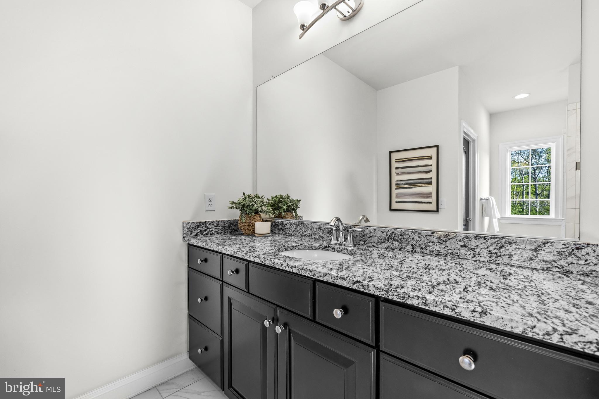 HUNTERS POND - Residential