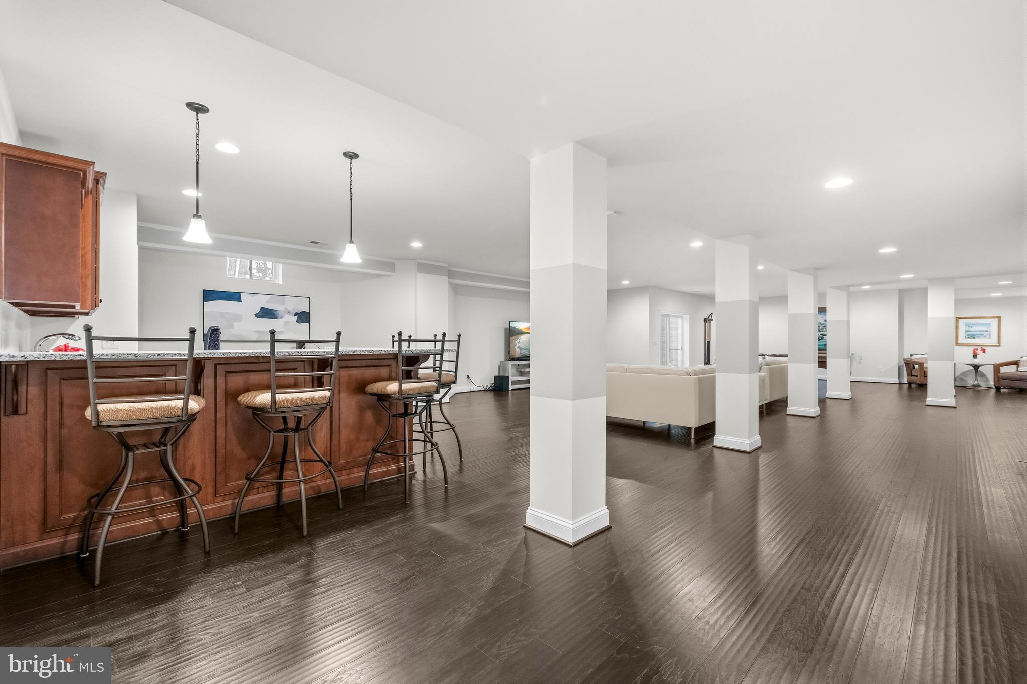 HUNTERS POND - Residential