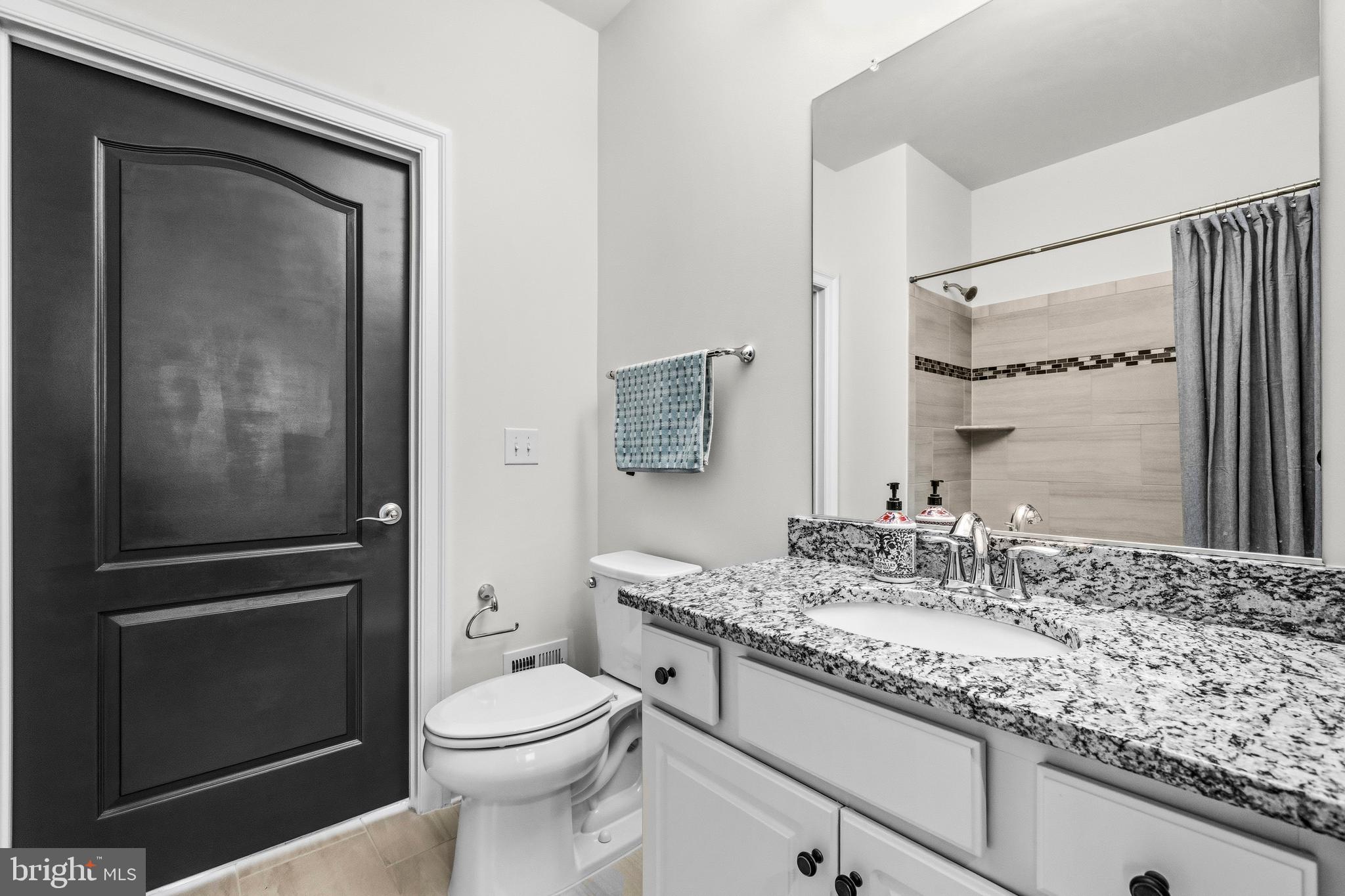 HUNTERS POND - Residential