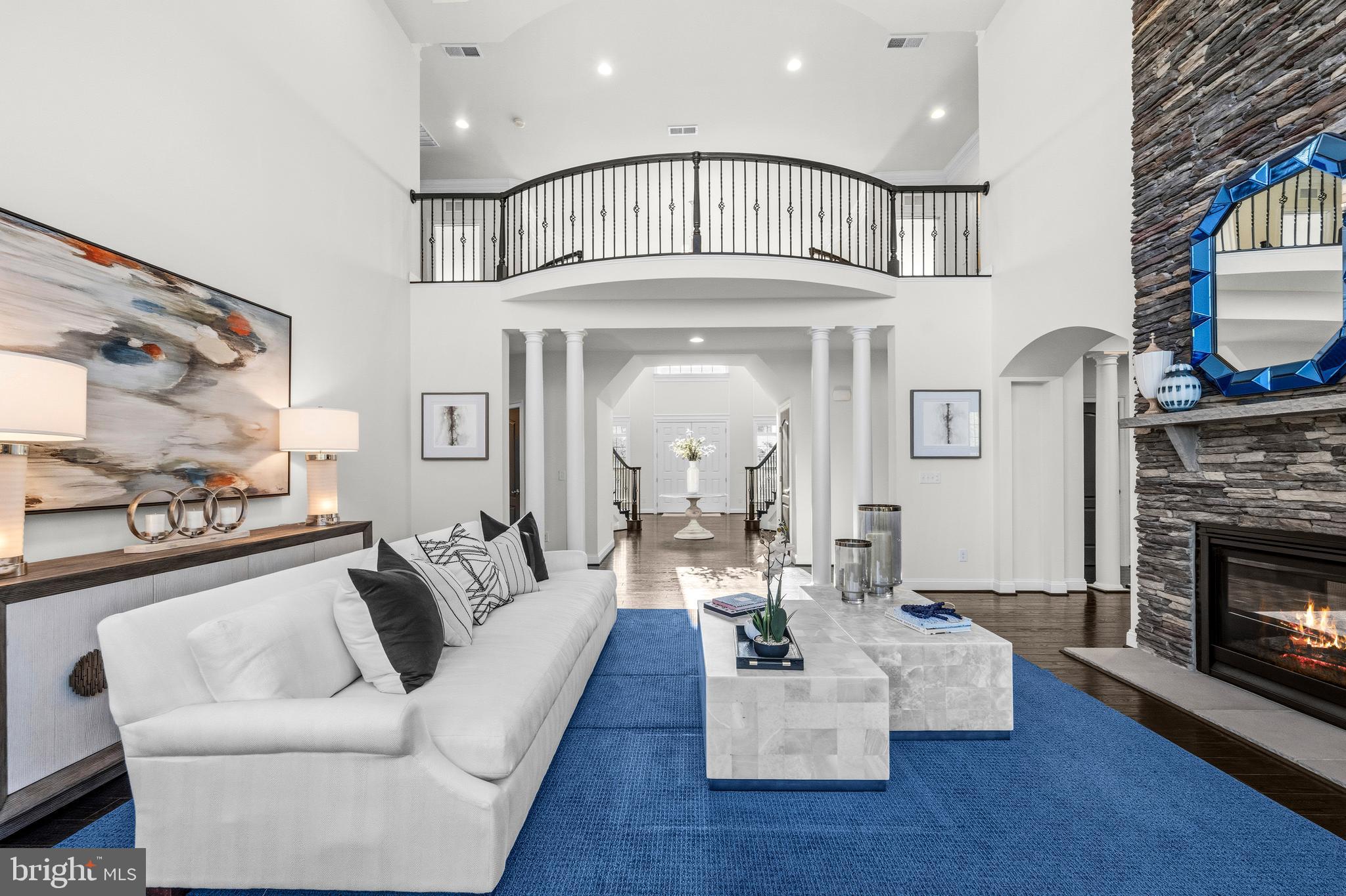 HUNTERS POND - Residential