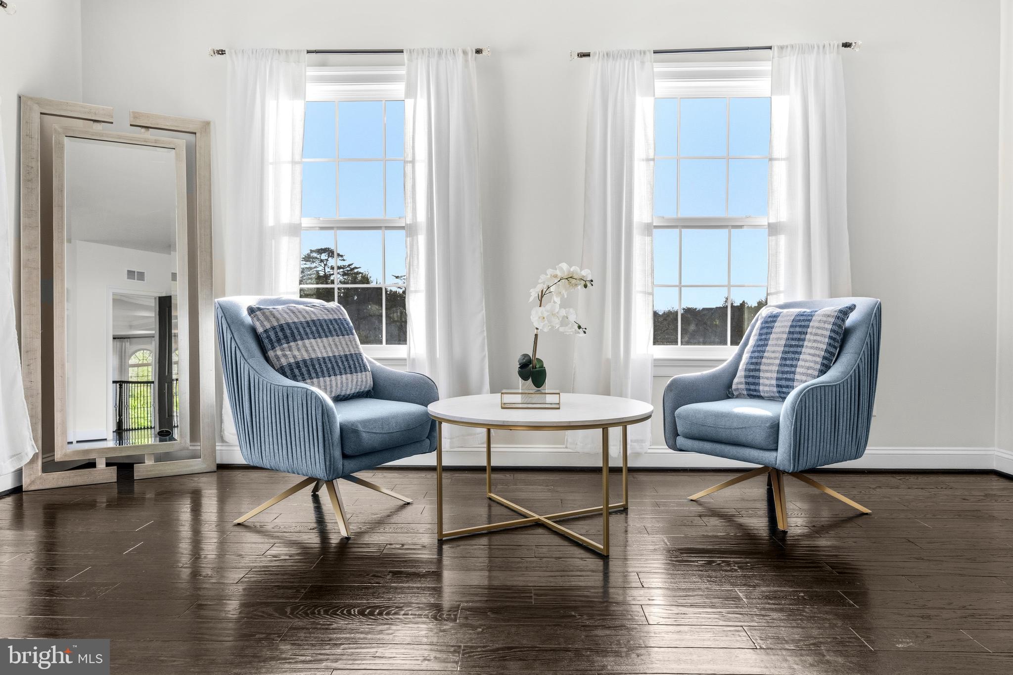 HUNTERS POND - Residential