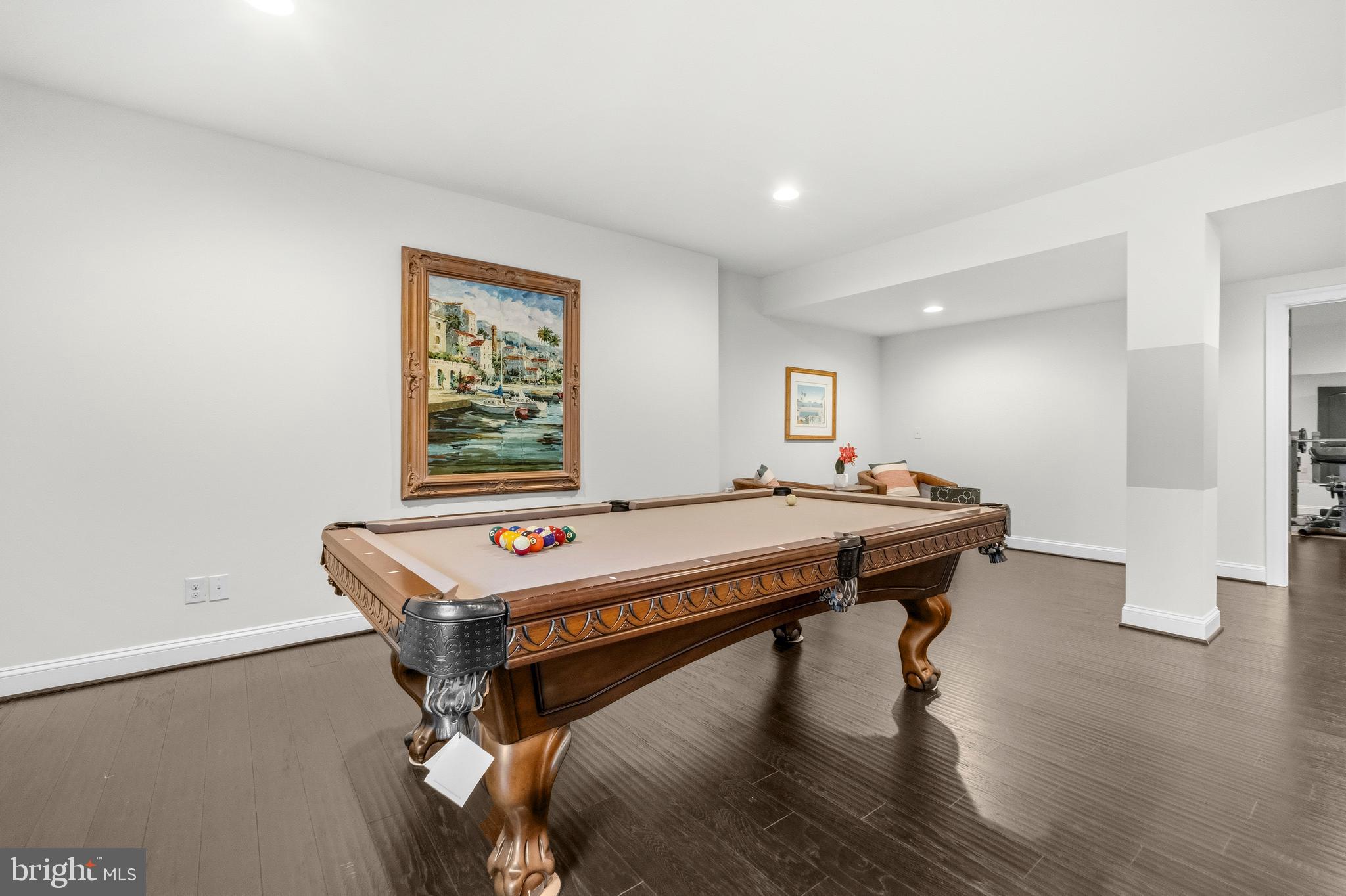 HUNTERS POND - Residential