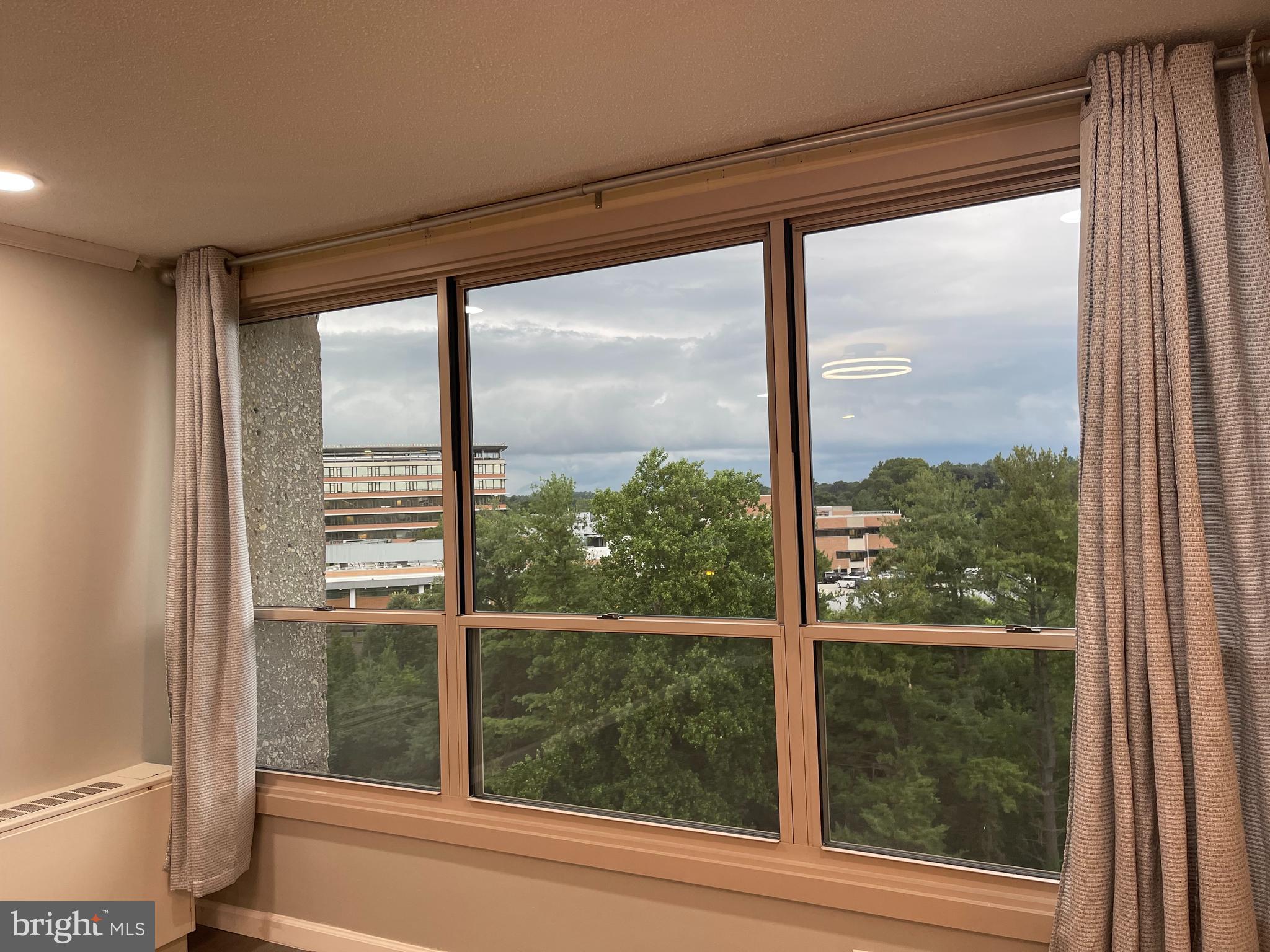 GREEN HILL - Residential