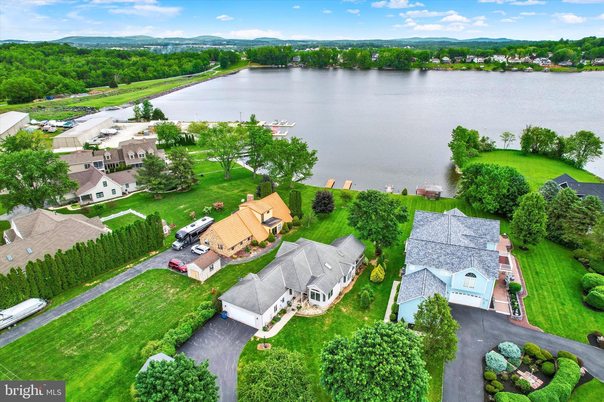 LAKE MEADE - Residential