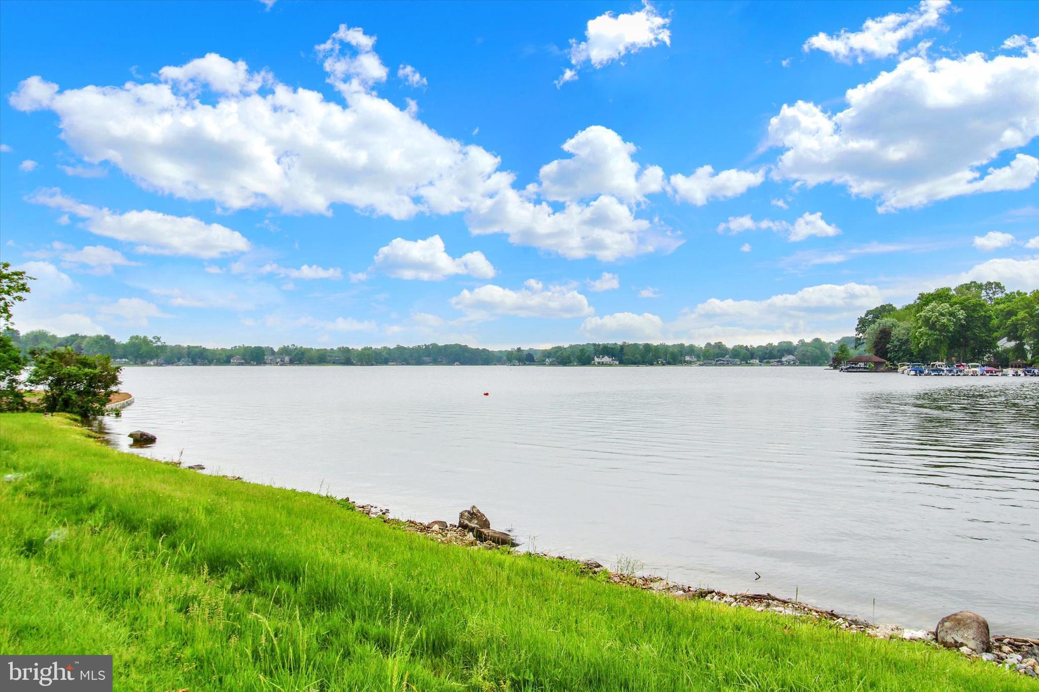 LAKE MEADE - Residential
