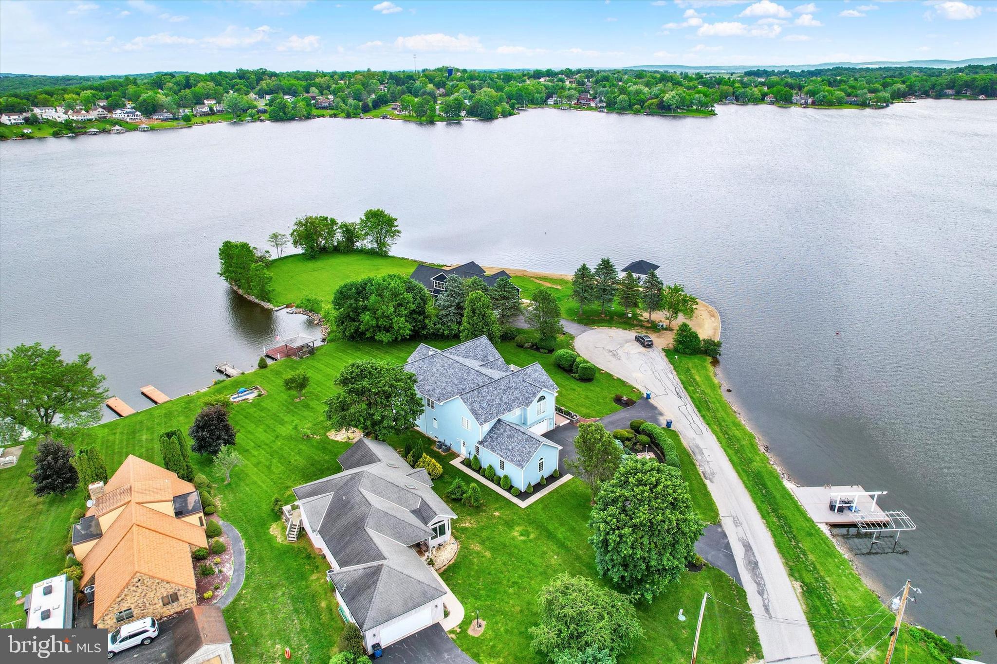 LAKE MEADE - Residential