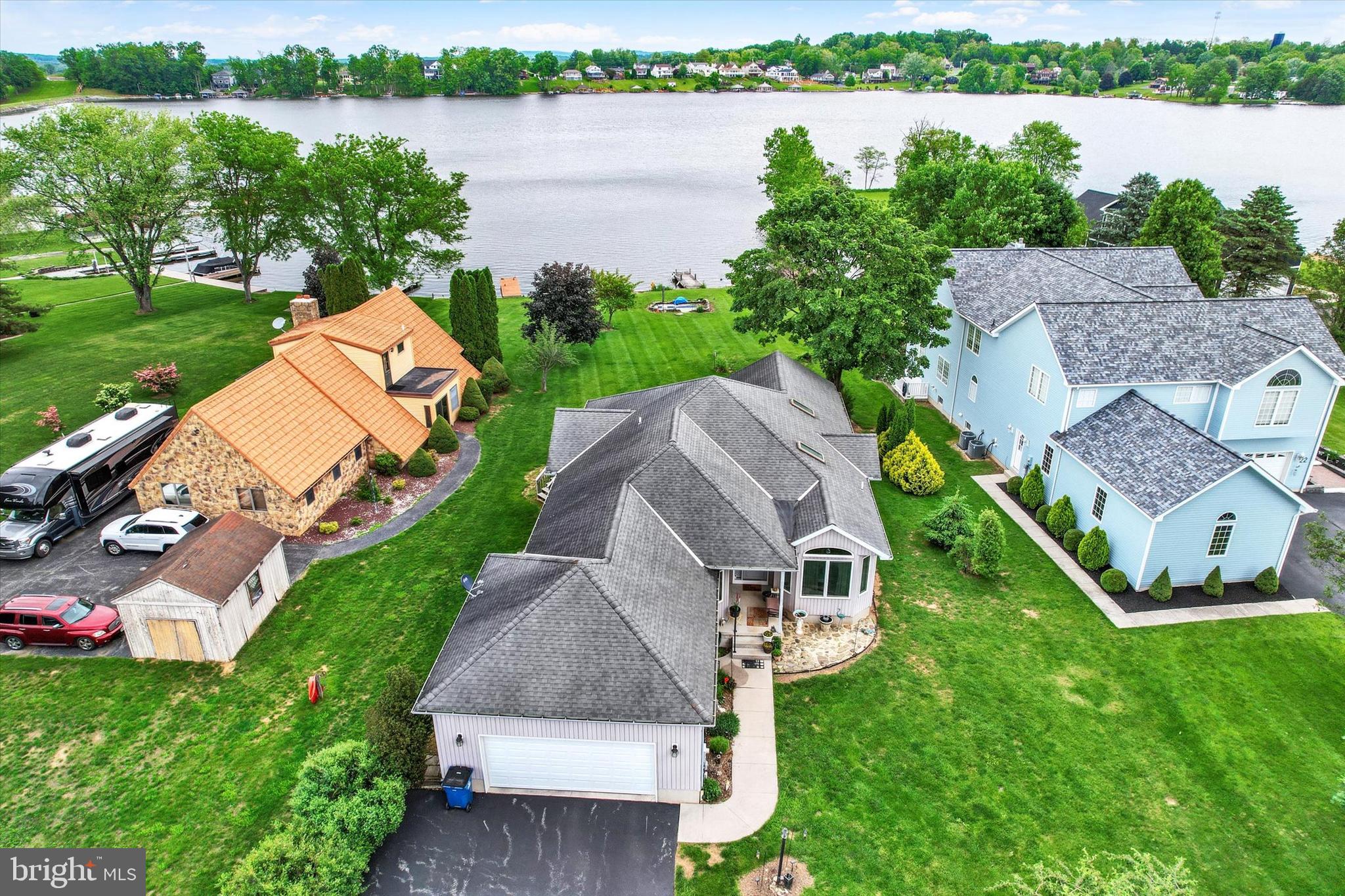 LAKE MEADE - Residential
