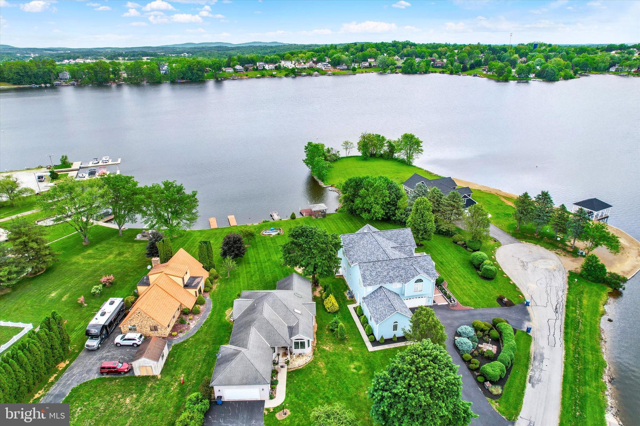 LAKE MEADE - Residential