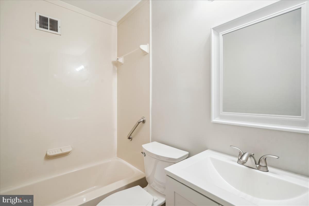 BOXWOOD VILLAGE - Residential