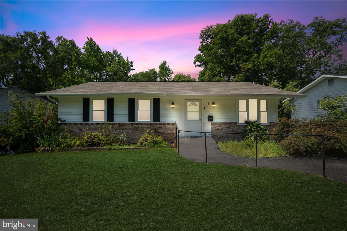 BOXWOOD VILLAGE - Residential