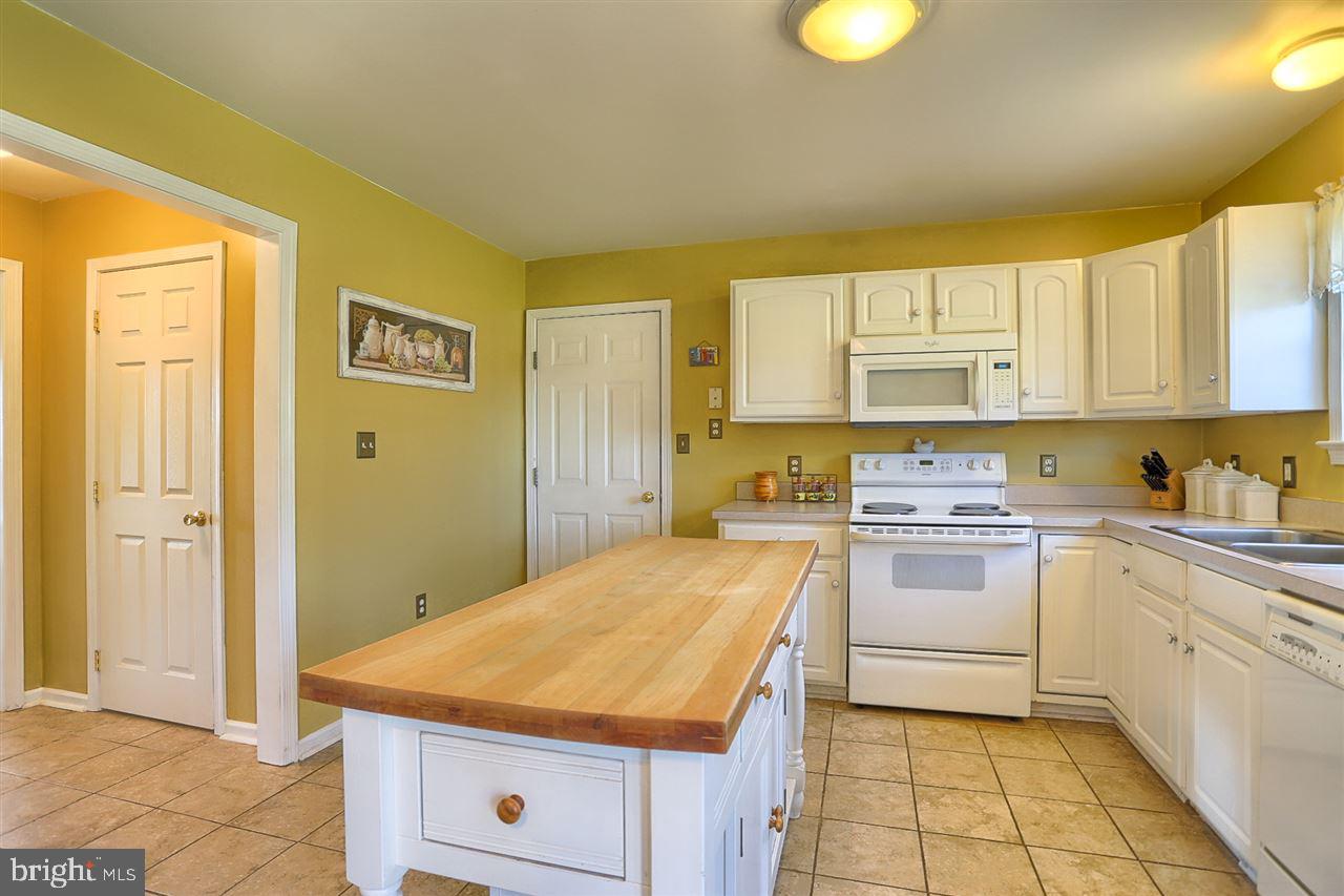 LOGAN GREENS - Residential