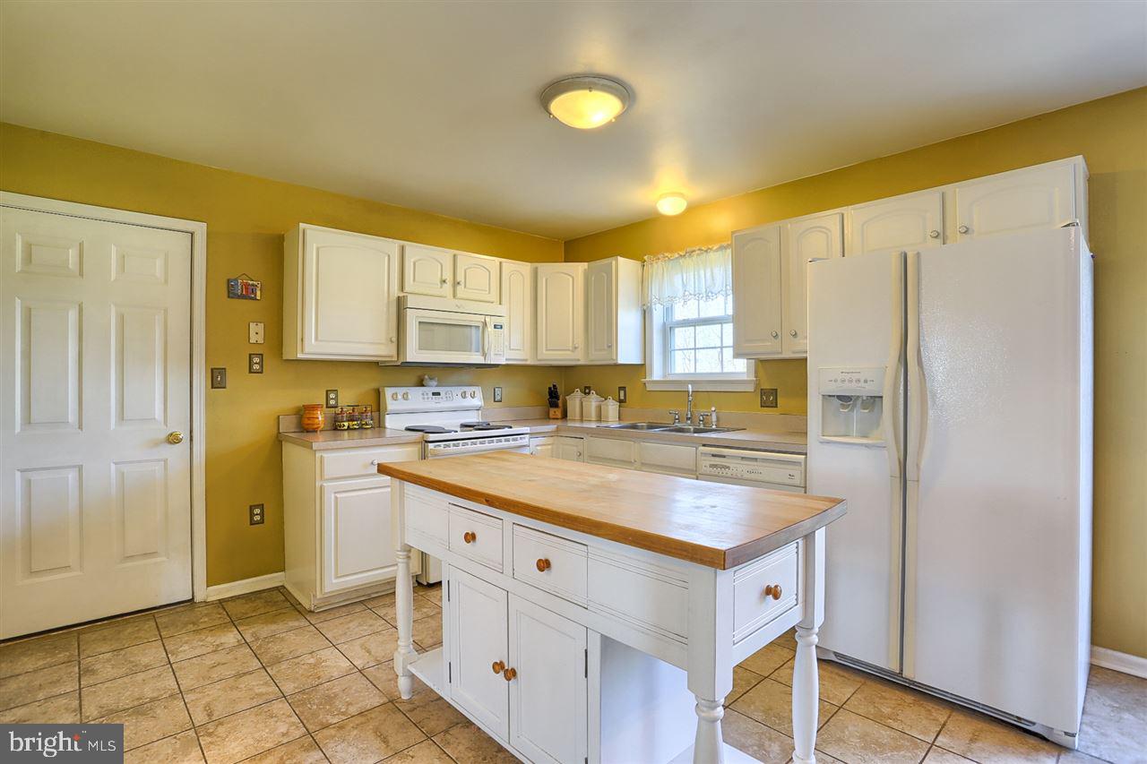 LOGAN GREENS - Residential