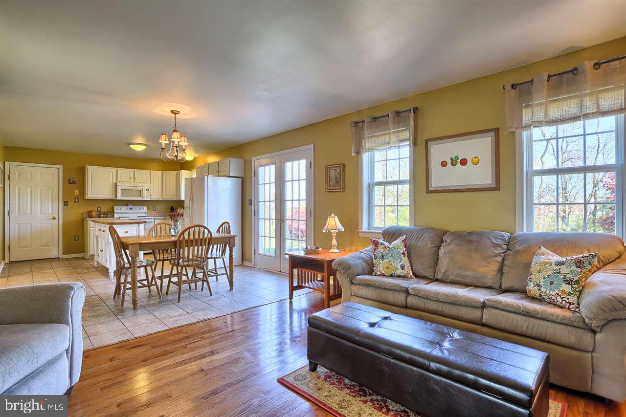 LOGAN GREENS - Residential