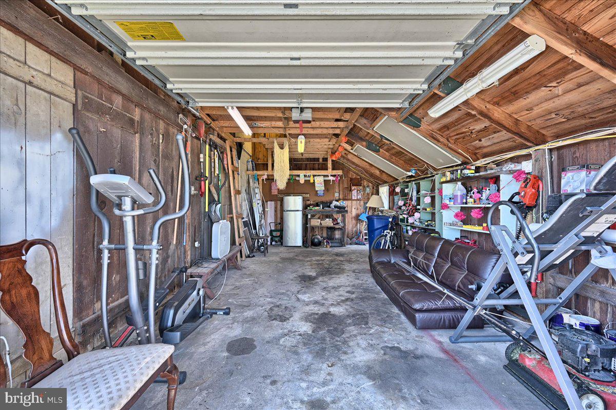 AVON AREA - Residential