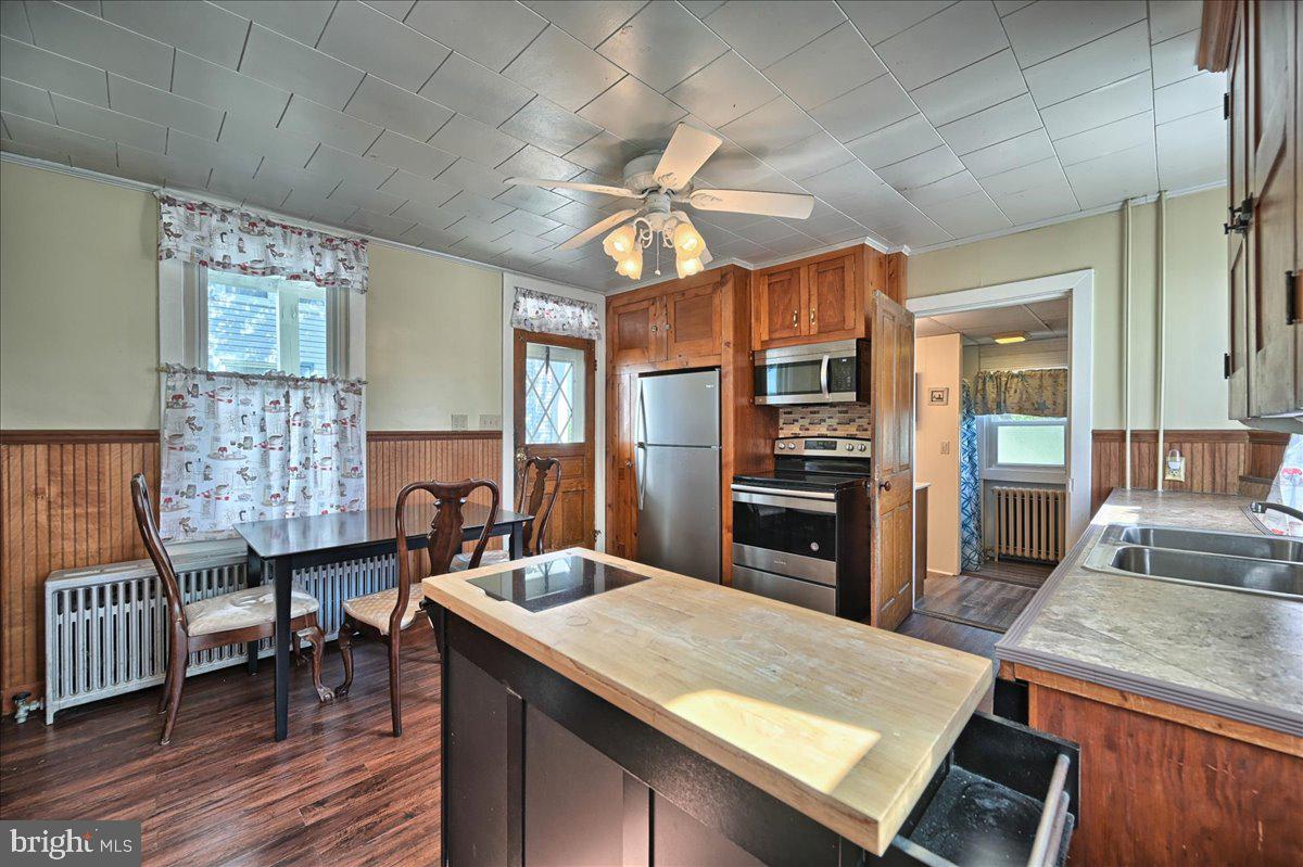 AVON AREA - Residential