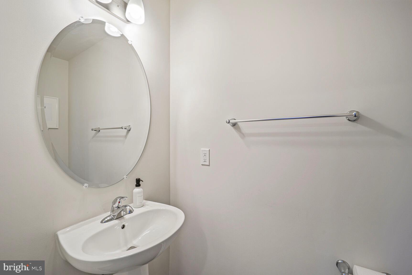 VISTA GARDENS - Residential