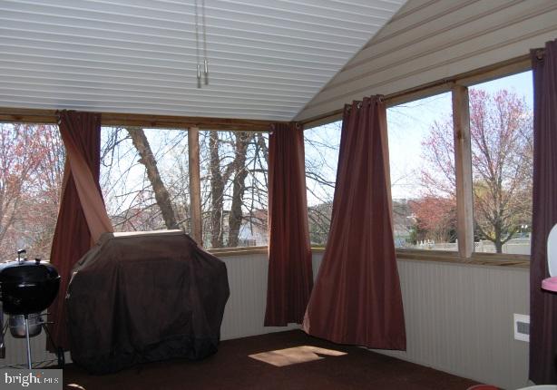 BEE TREE FARMS - Residential