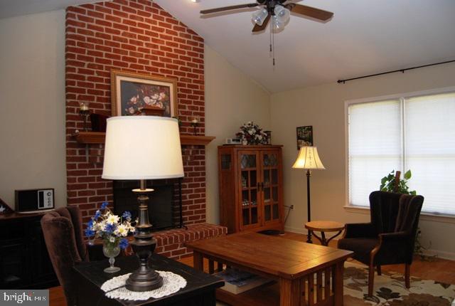 BEE TREE FARMS - Residential