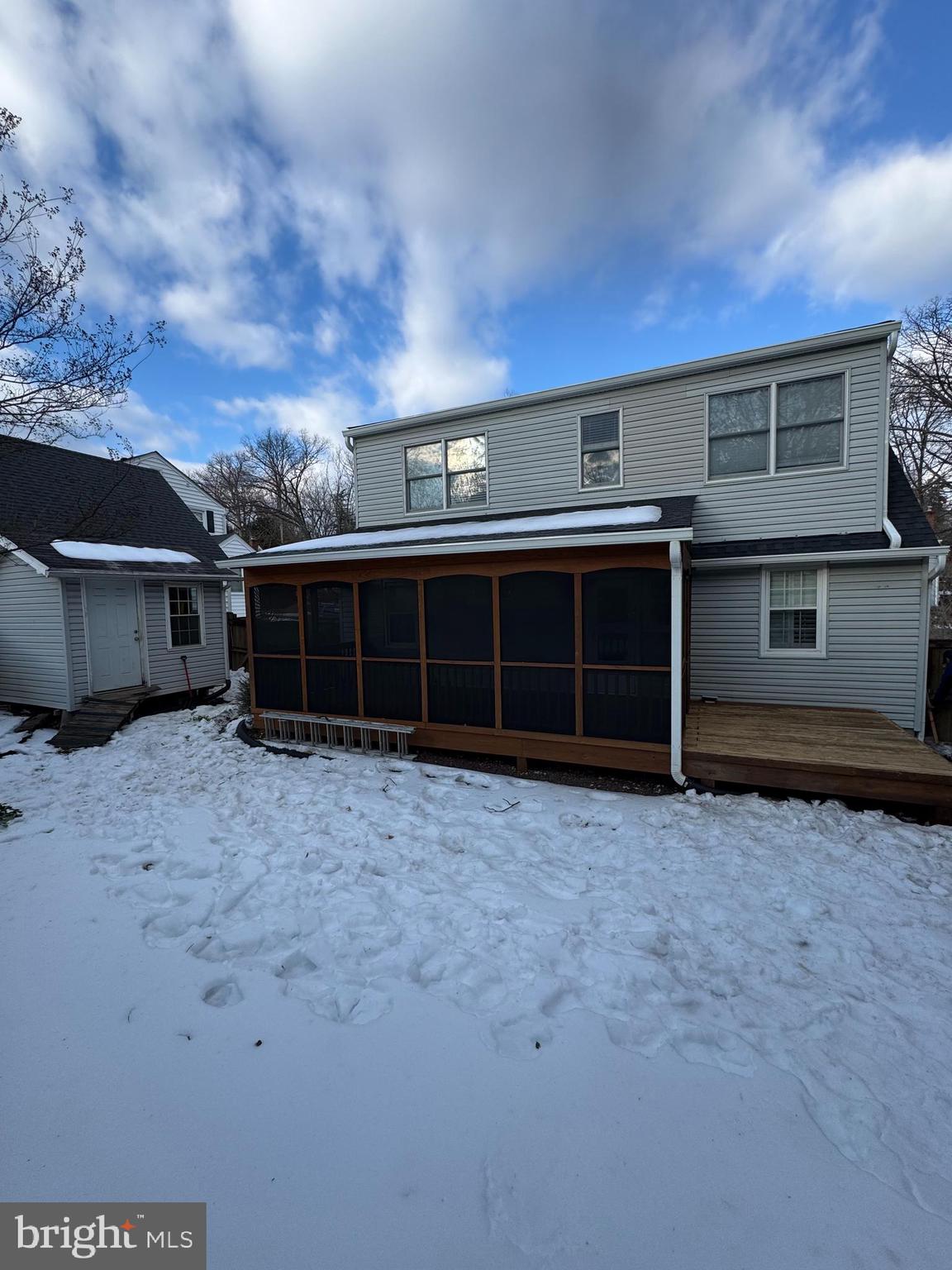 2406 S DINWIDDIE STREET