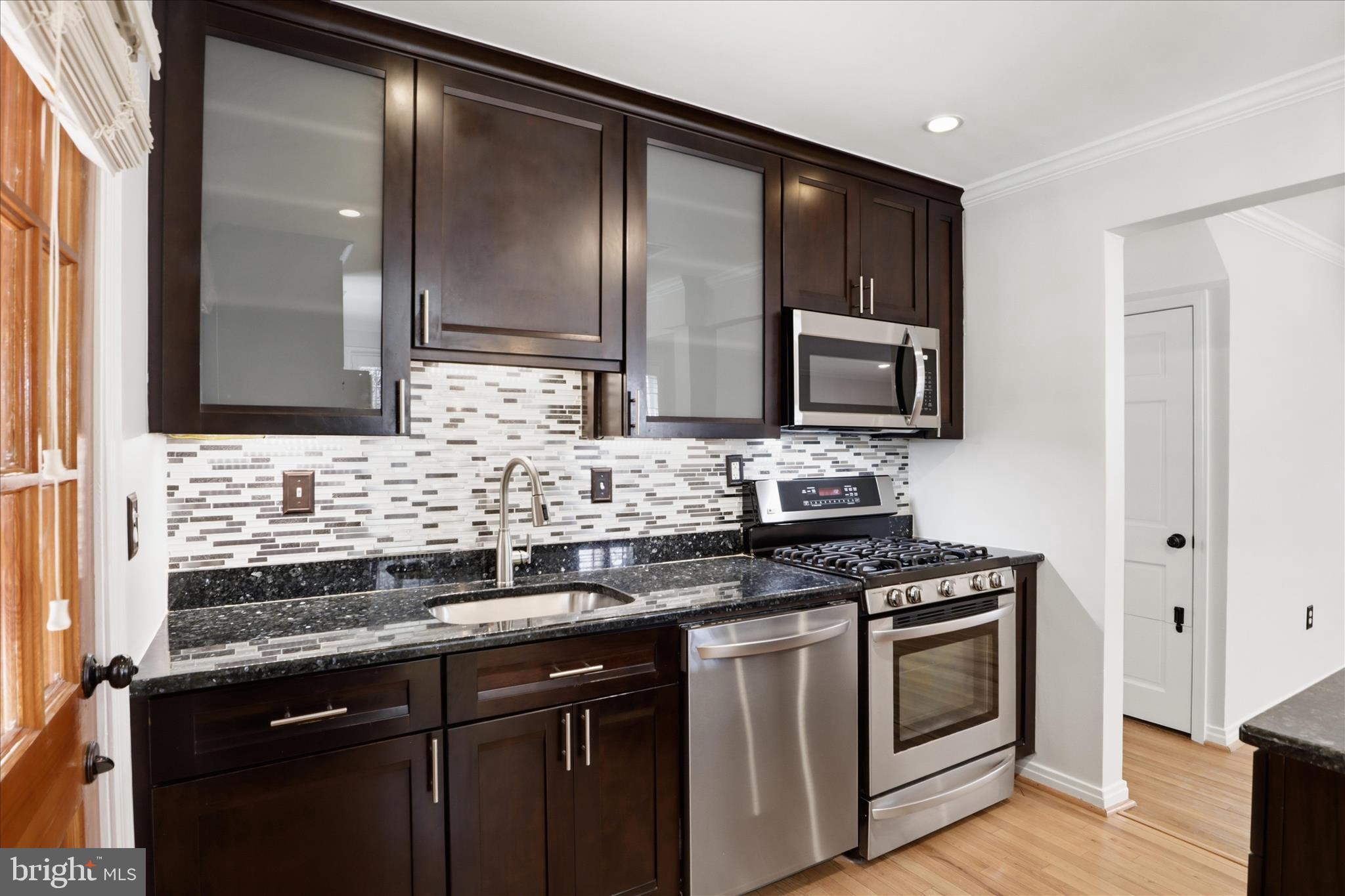 CLAREMONT - Residential