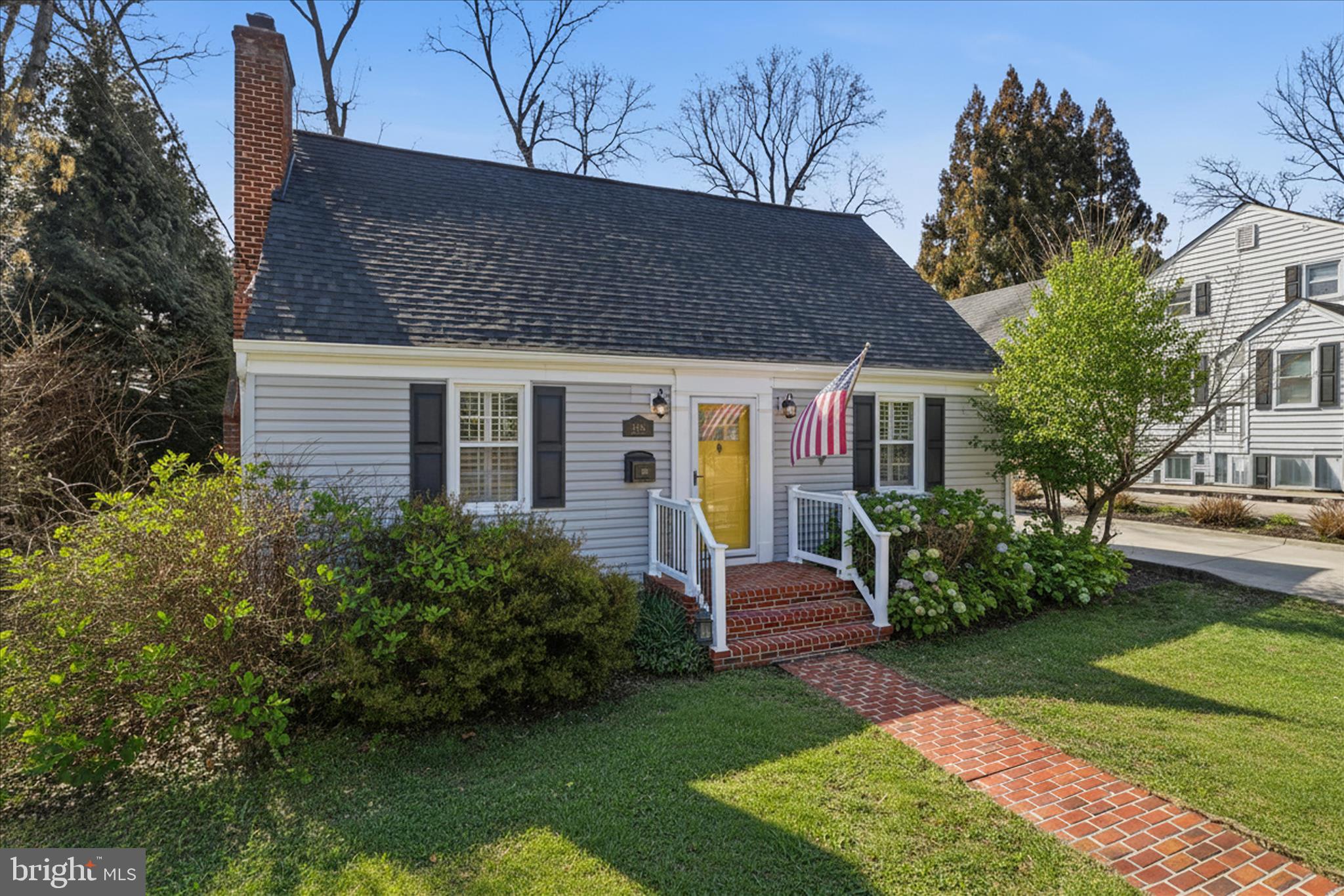 CLAREMONT - Residential