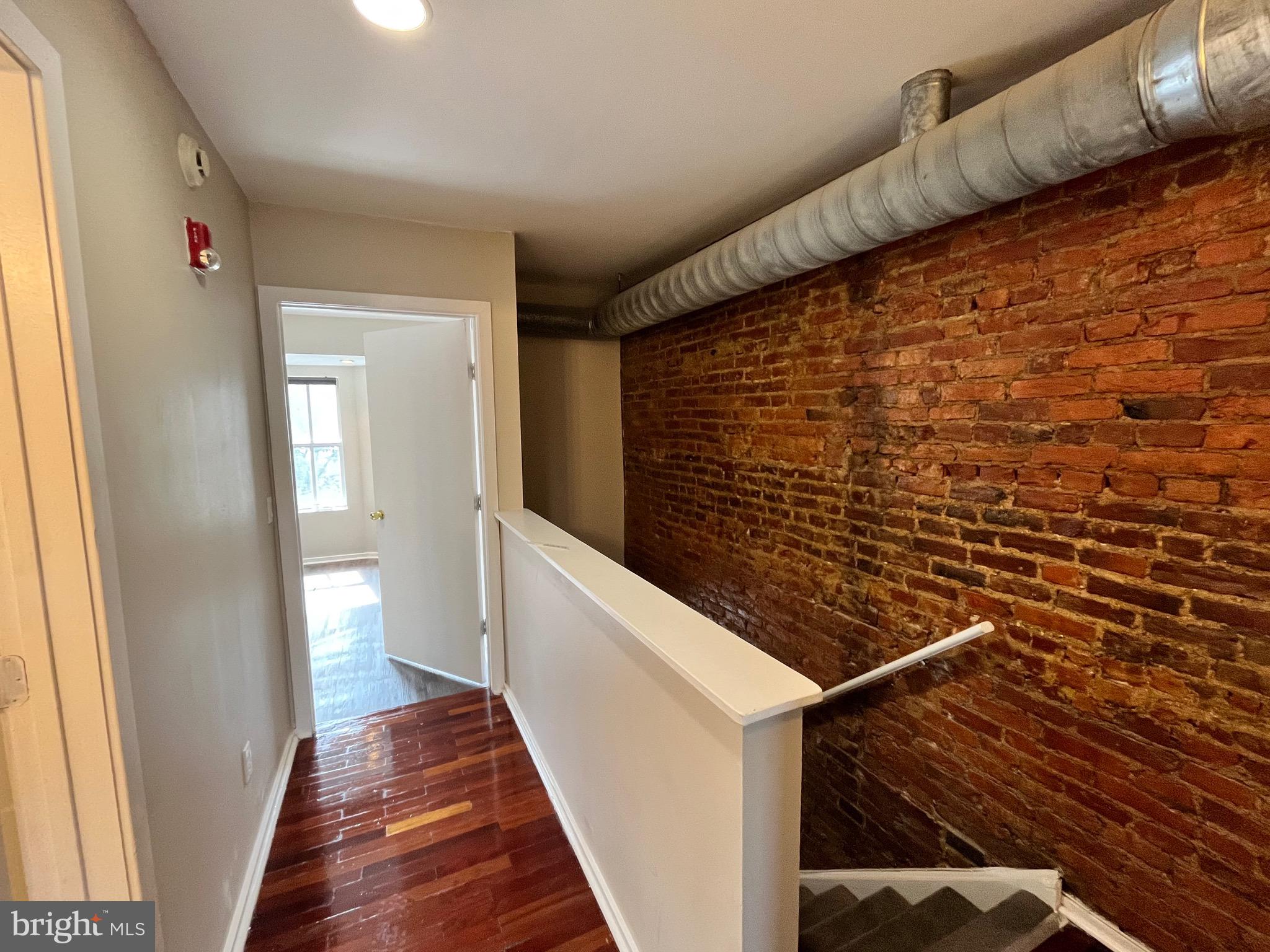 MANAYUNK - Residential Lease