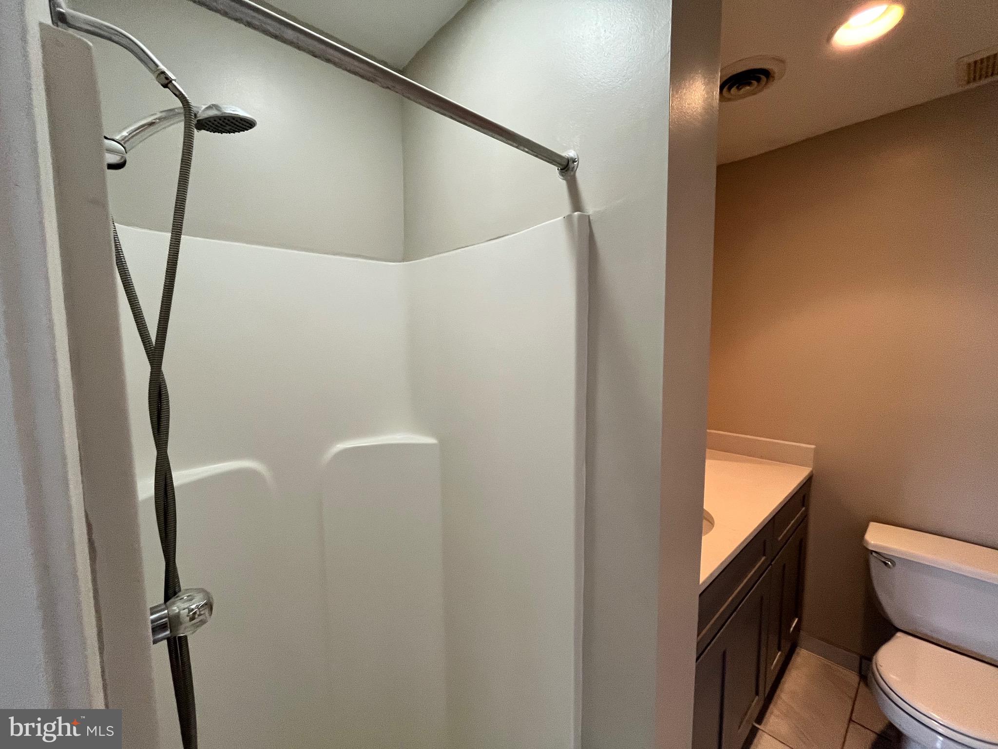 MANAYUNK - Residential Lease