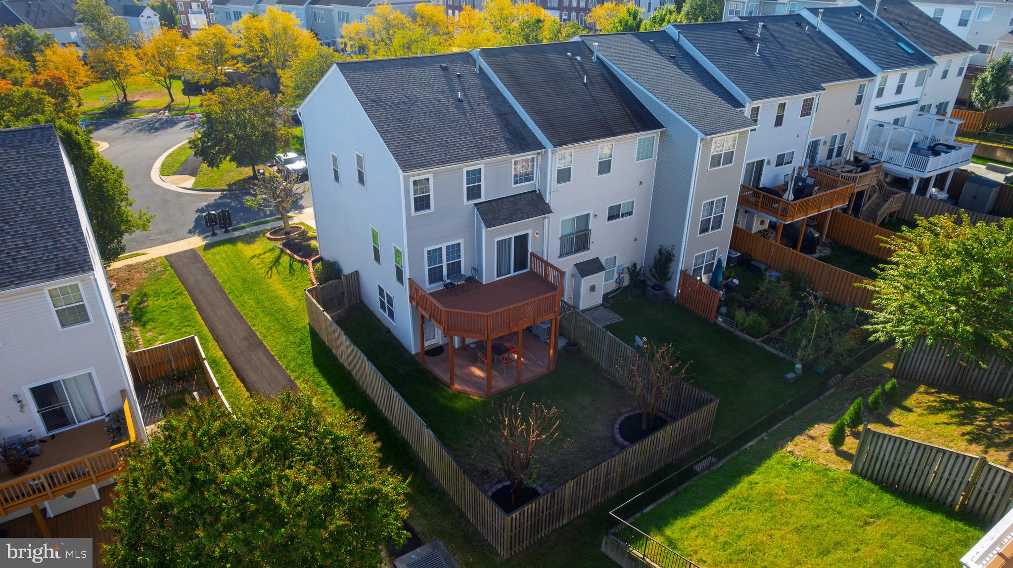 18483 WIDE MEADOW SQUARE