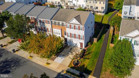 18483 WIDE MEADOW SQUARE LEESBURG VA 20176