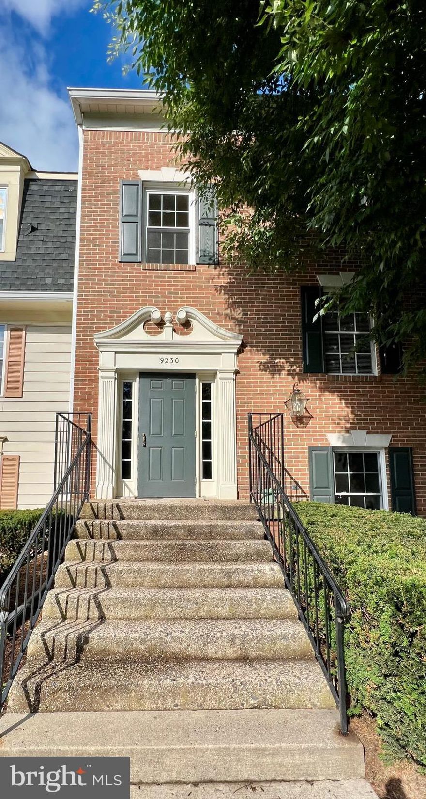 Welcome to 9230 Caspian Way #101 in Manassas, VA! This unit includes one spacious bedroom and one full bathroom. The unit also features a dining area right off of the kitchen and a spacious living area! Off the living area, you will find a back patio area. Washer and dryer in unit. Unit is convenient to plenty of shopping and dining. Close to Wellington Rd and downtown Manassas!