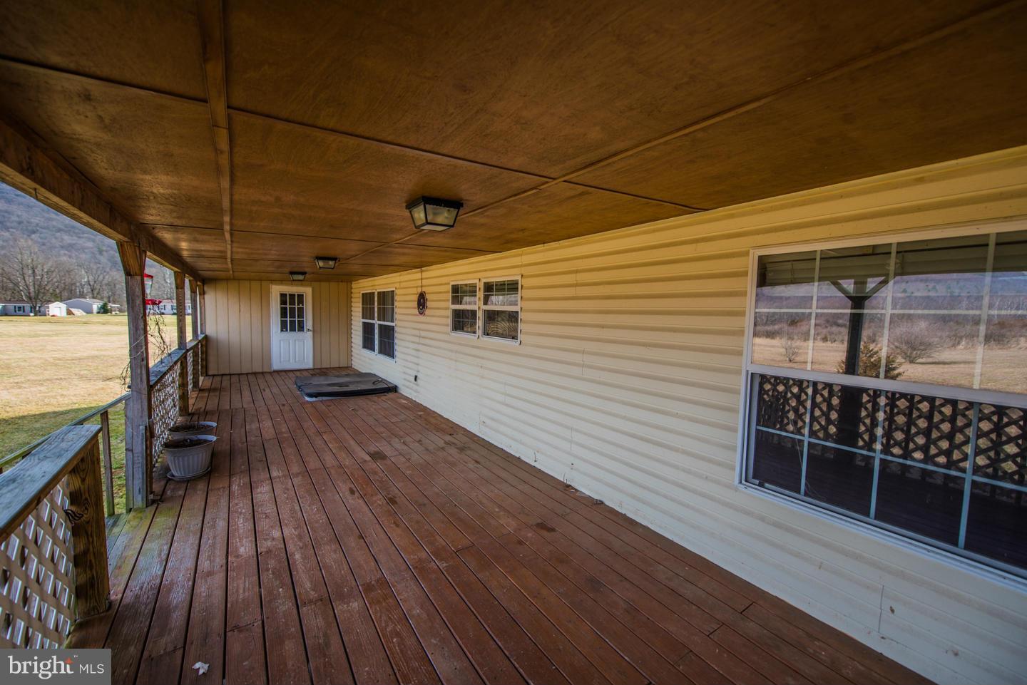 NORTH RIVER RUN - Residential