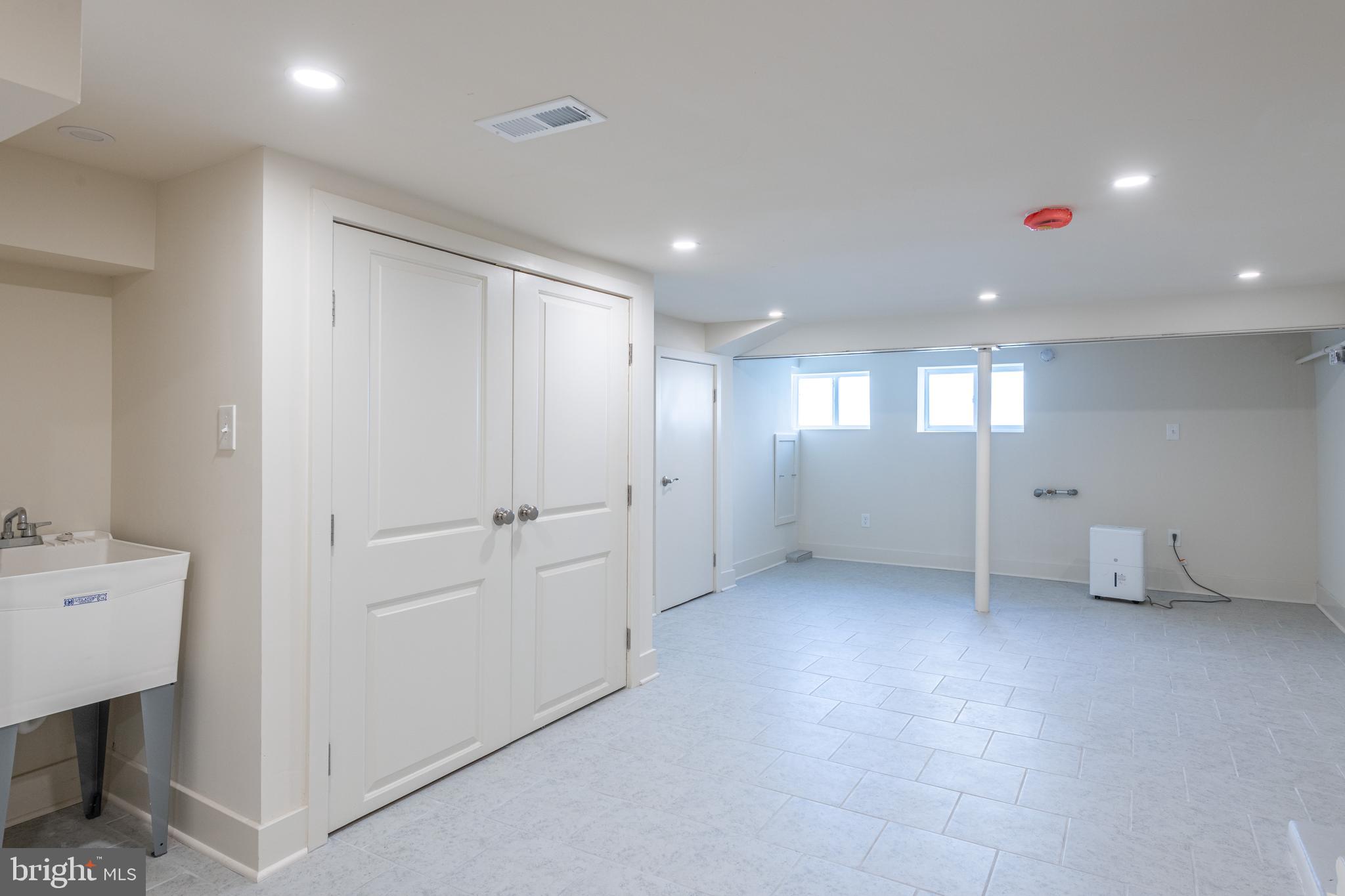 NEWBOLD - Residential