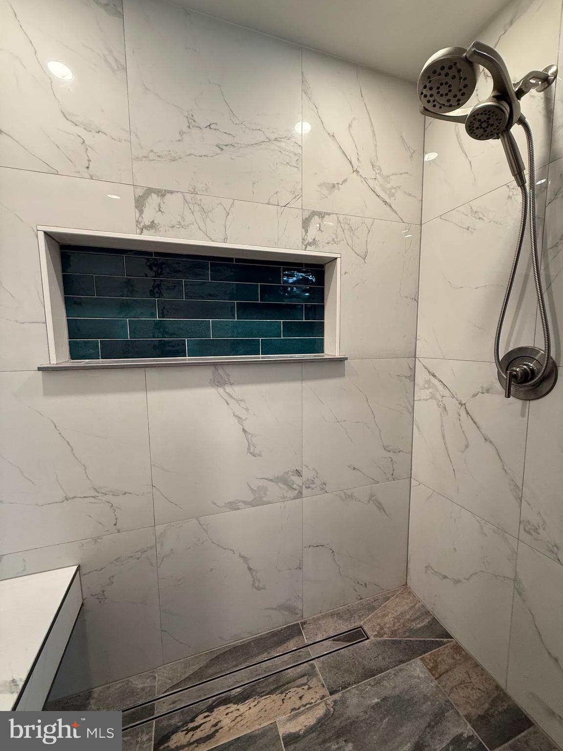 MANOR WOOD ESTATES - Residential