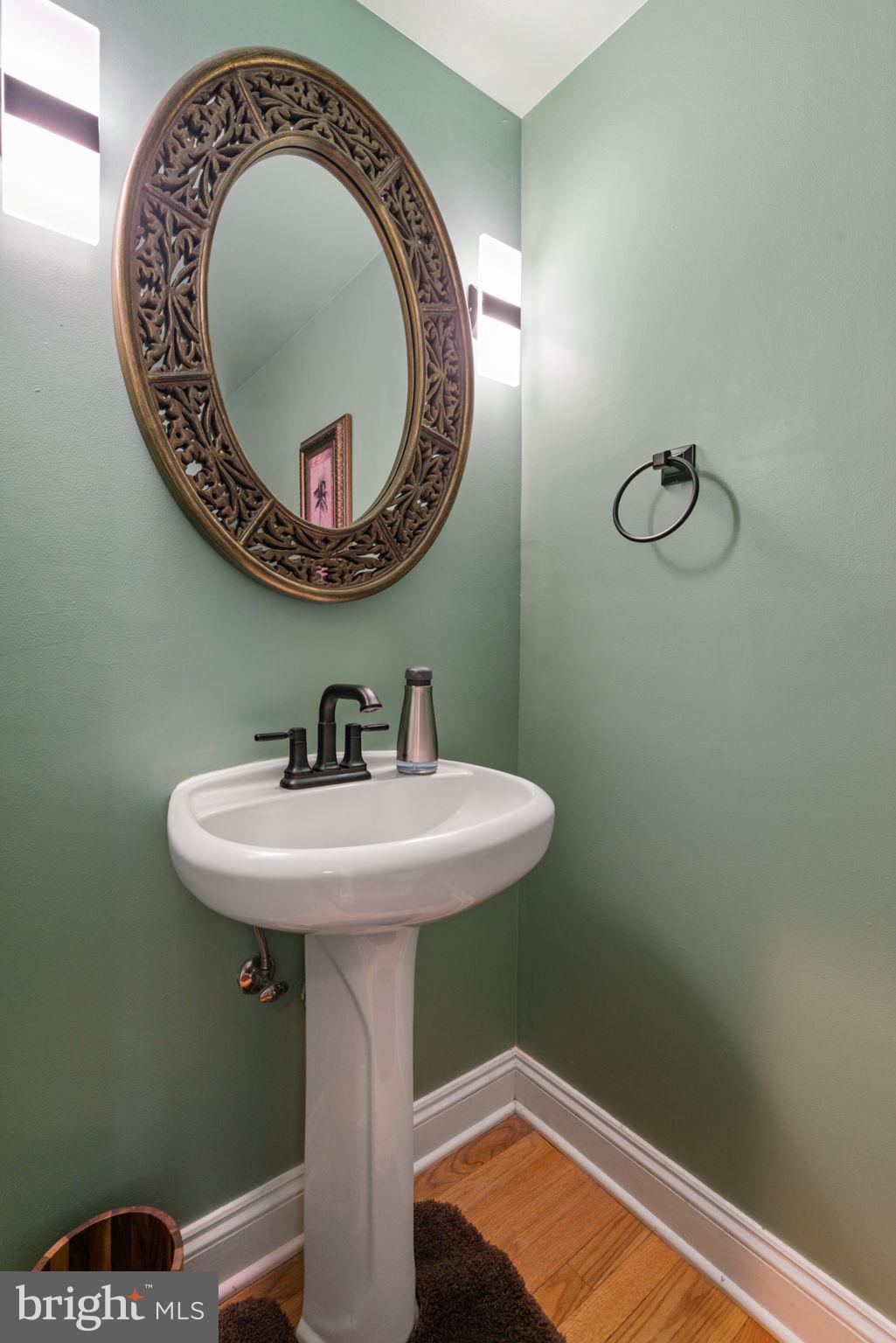 MANOR WOOD ESTATES - Residential