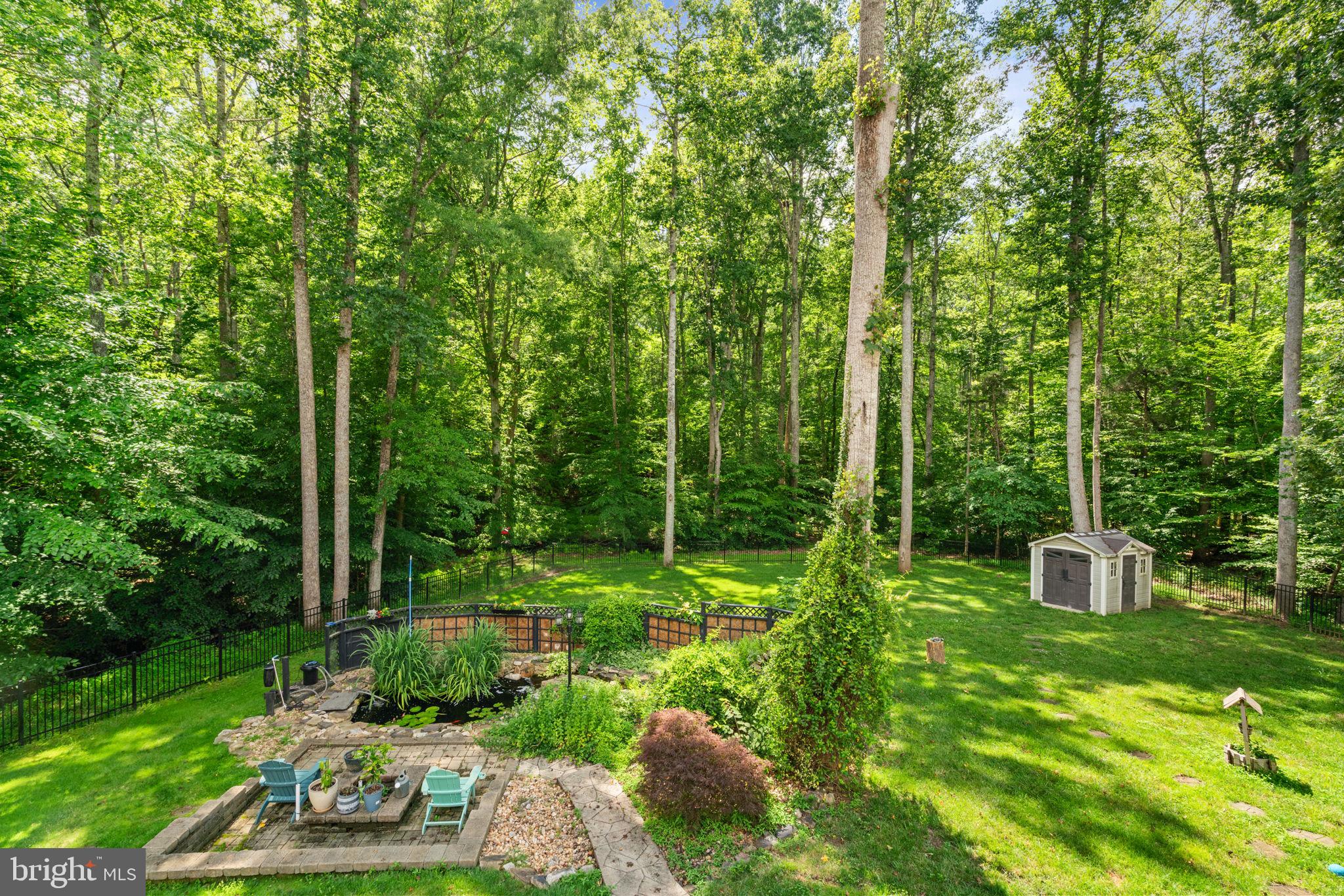 MANOR WOOD ESTATES - Residential