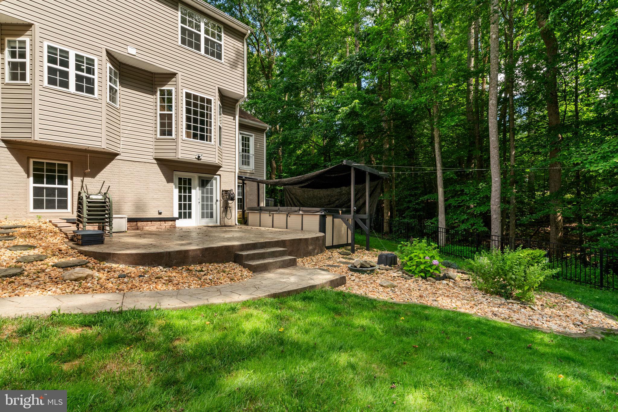 MANOR WOOD ESTATES - Residential