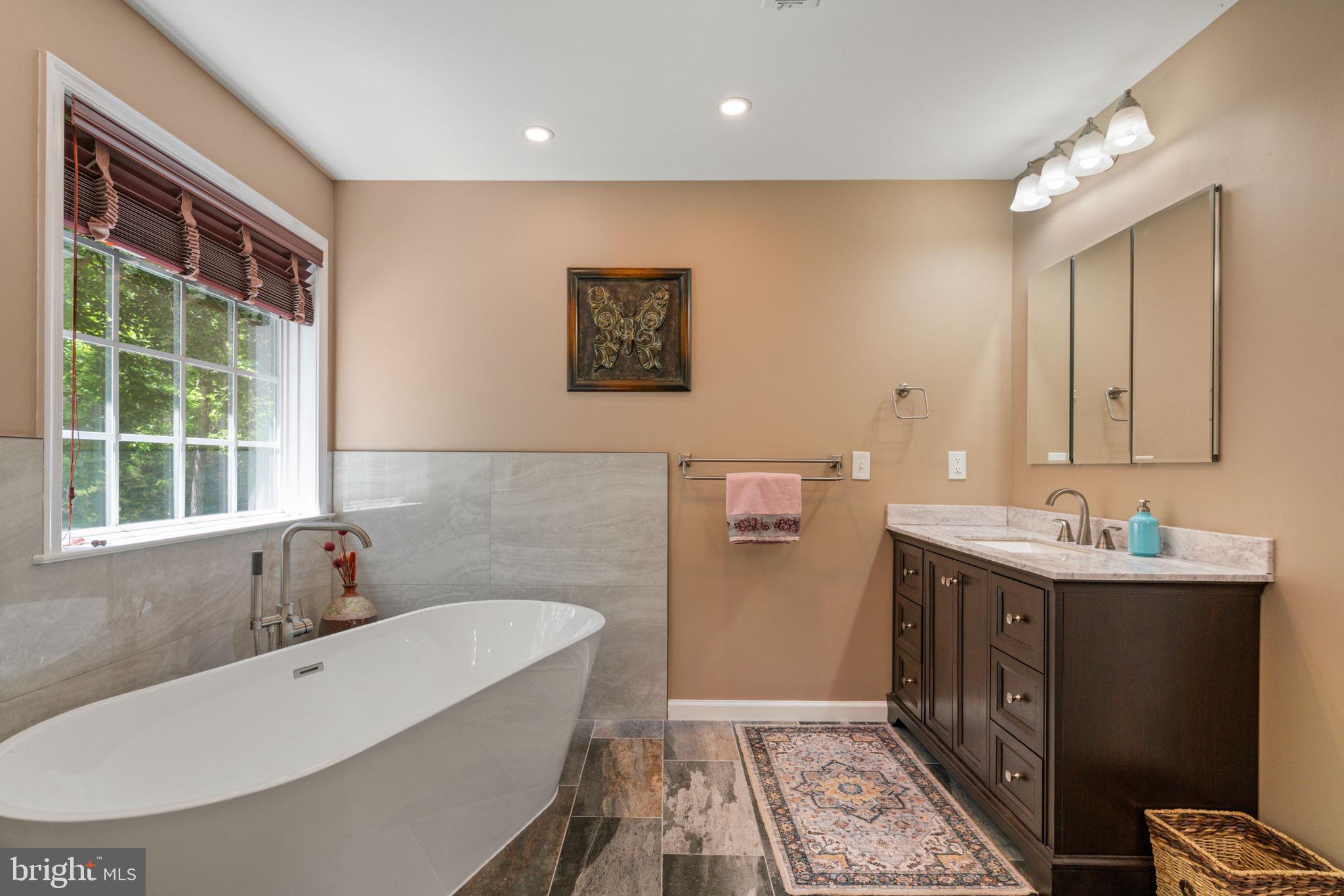 MANOR WOOD ESTATES - Residential