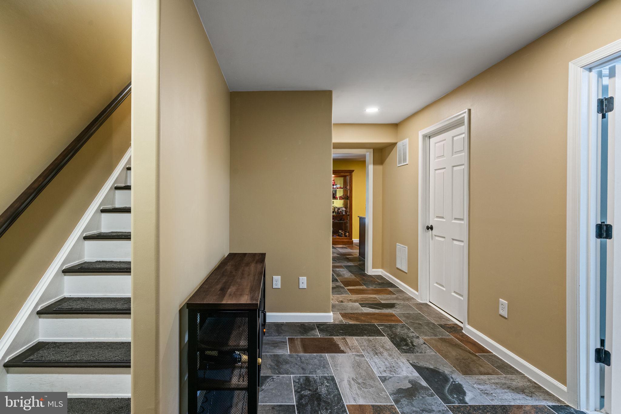 MANOR WOOD ESTATES - Residential