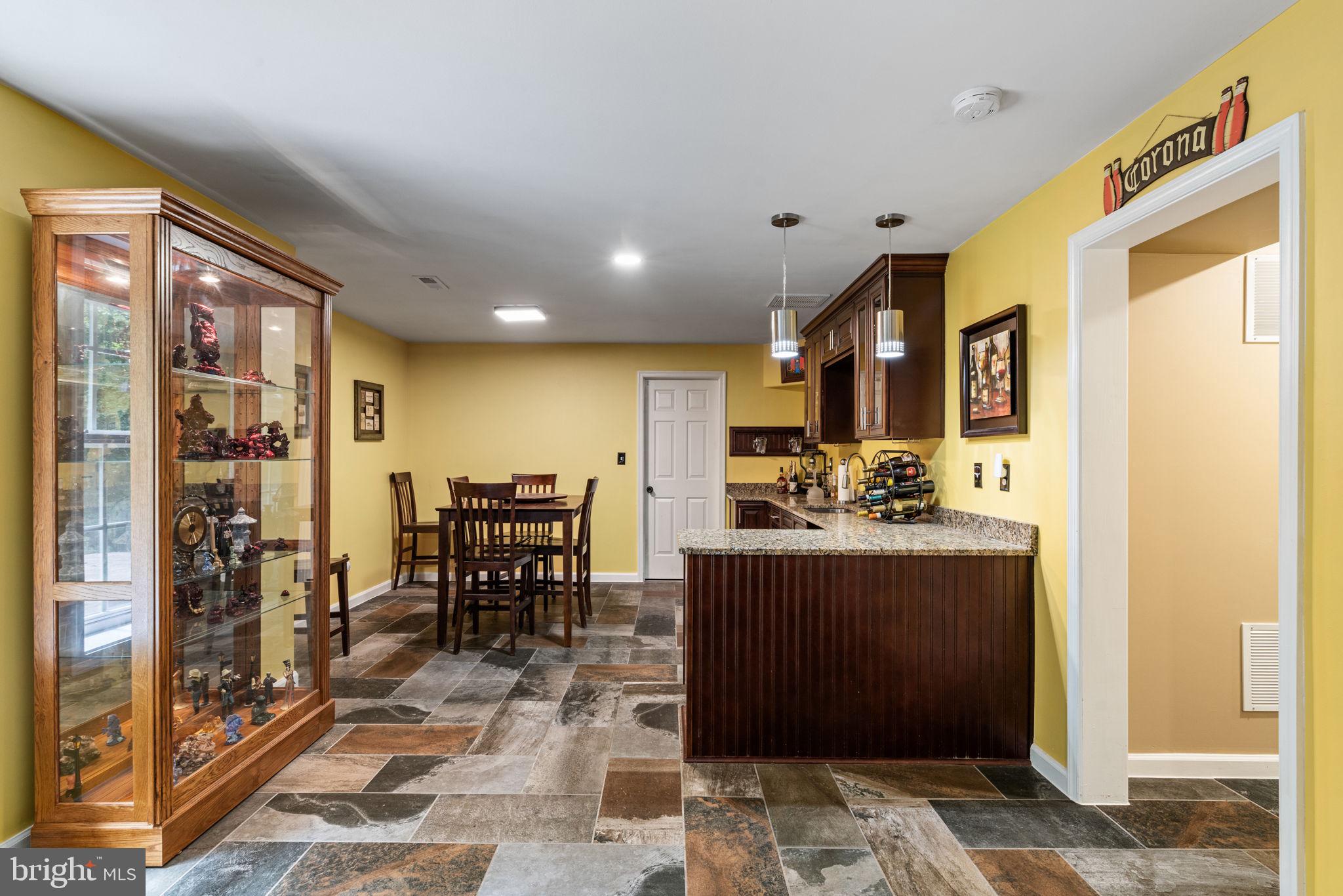 MANOR WOOD ESTATES - Residential