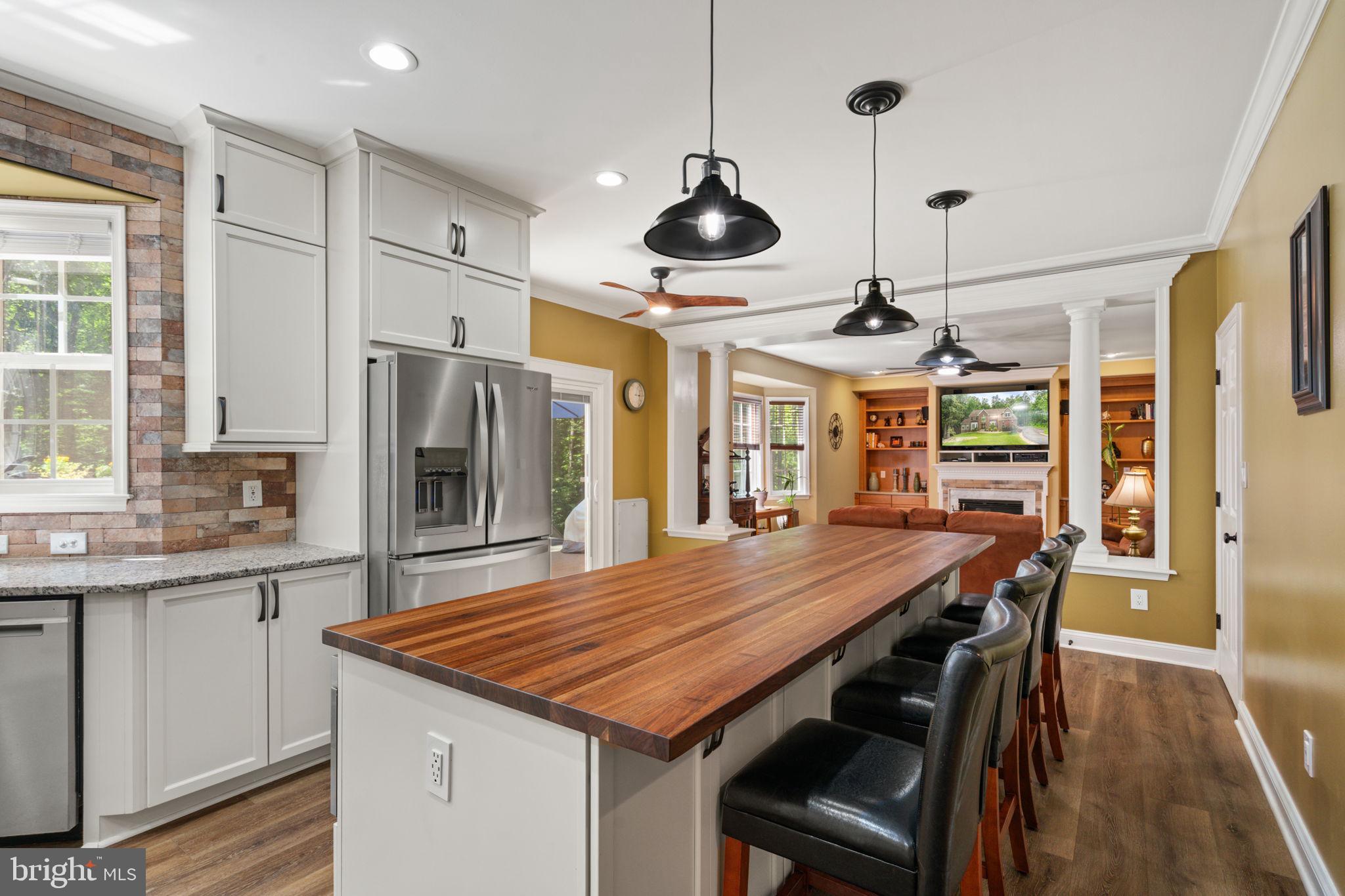 MANOR WOOD ESTATES - Residential